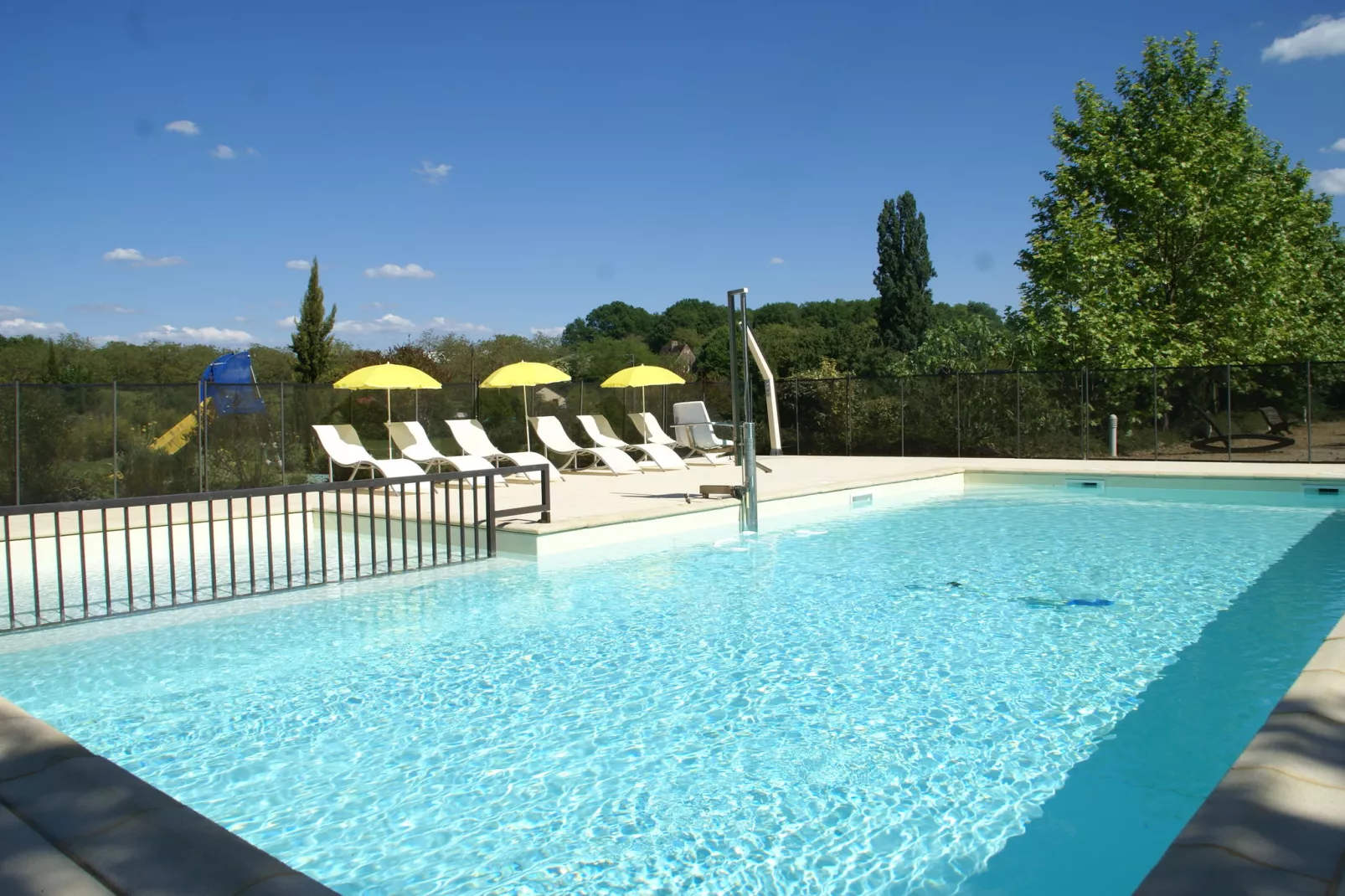 Parc Les Marrons 5 pers Tulipe-Zwembad