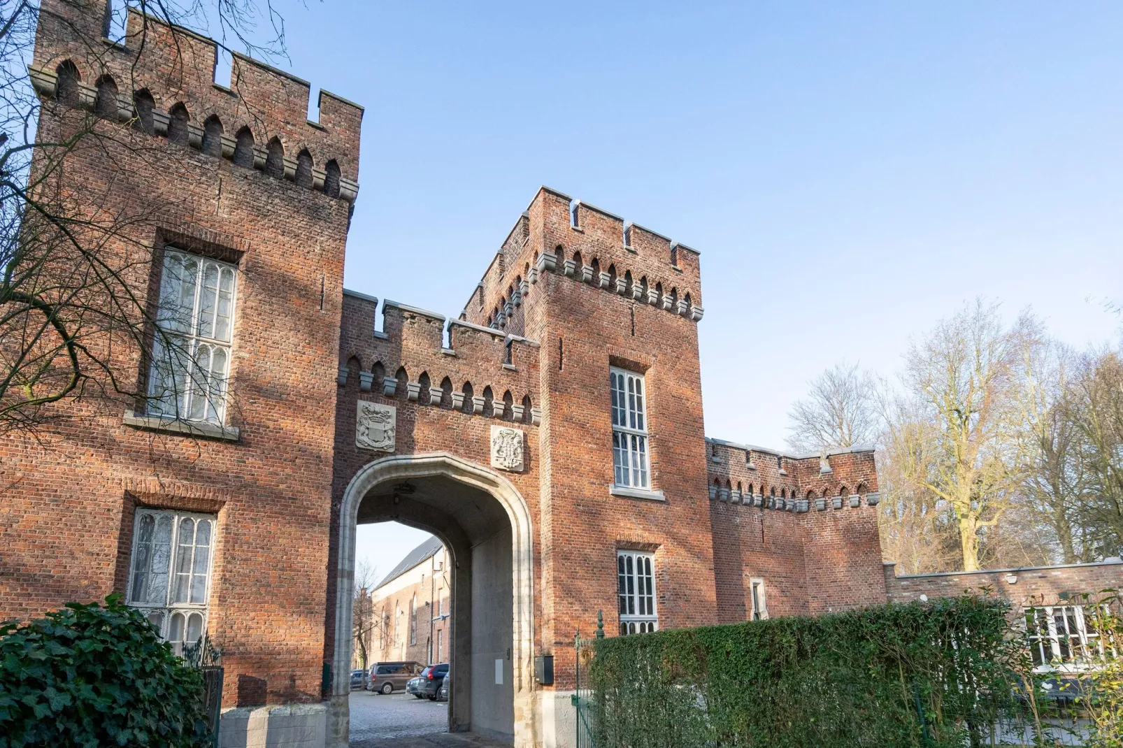 Poorthuys Kasteel Wissekerke-Buitenkant zomer