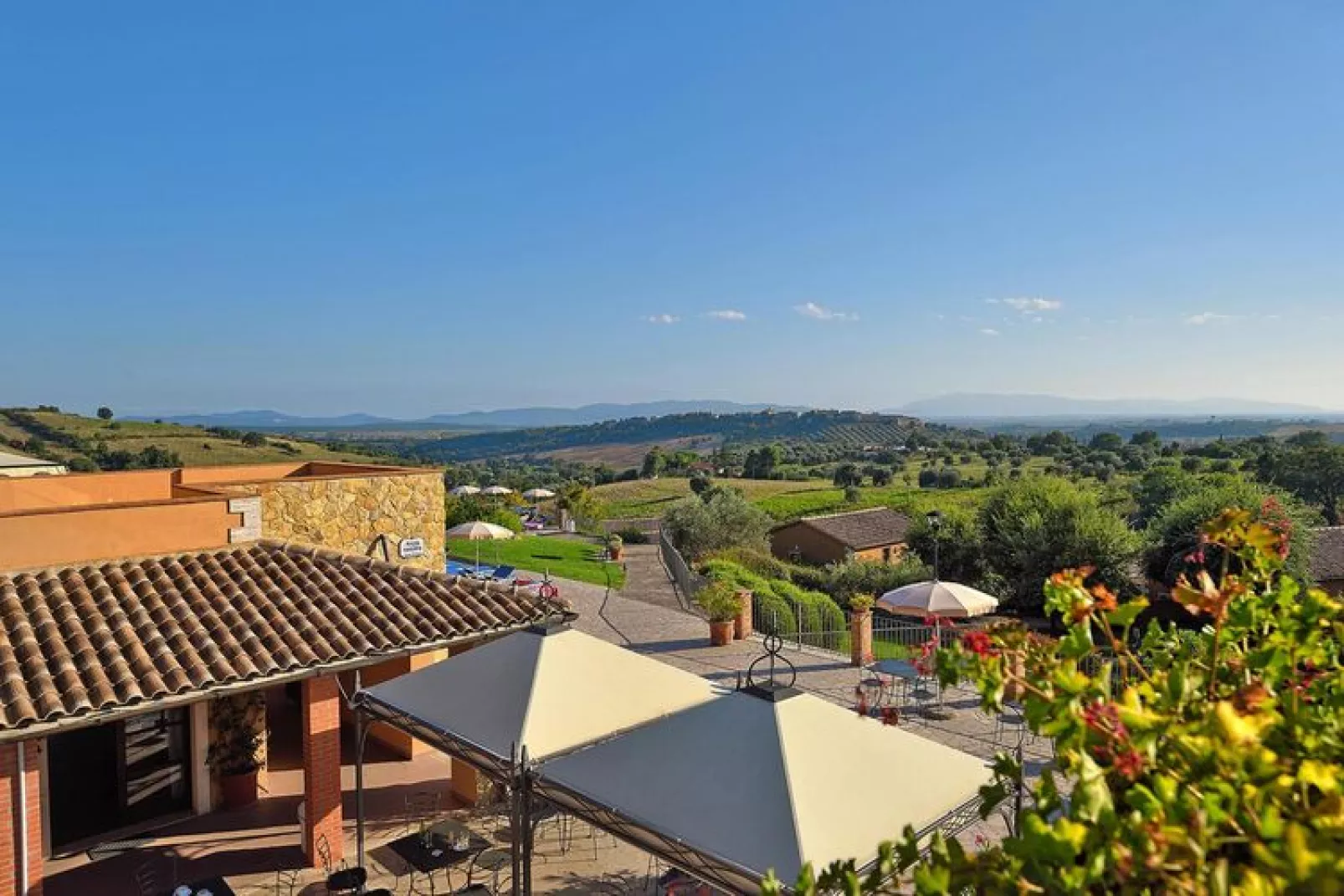 Holiday resort Borgo Magliano Magliano in Toscana-2 bedroom trilo-Terras