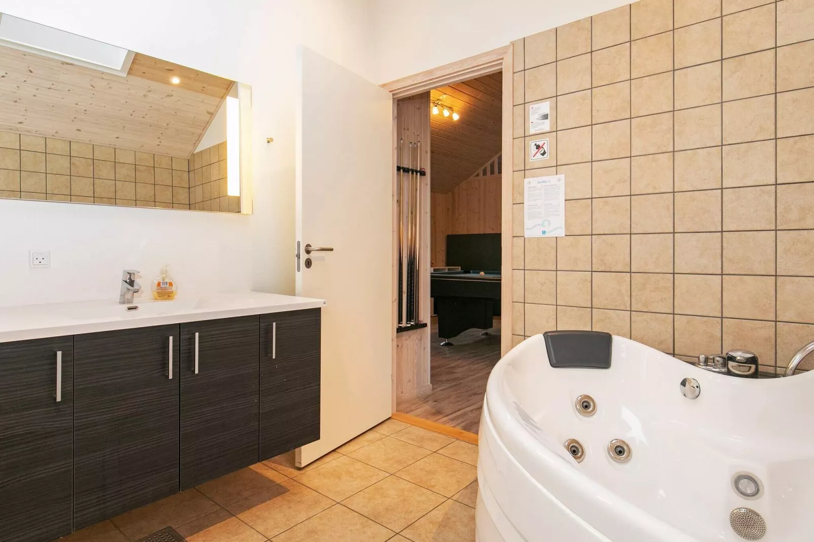12 persoons vakantie huis in Hals-By Traum-Binnen
