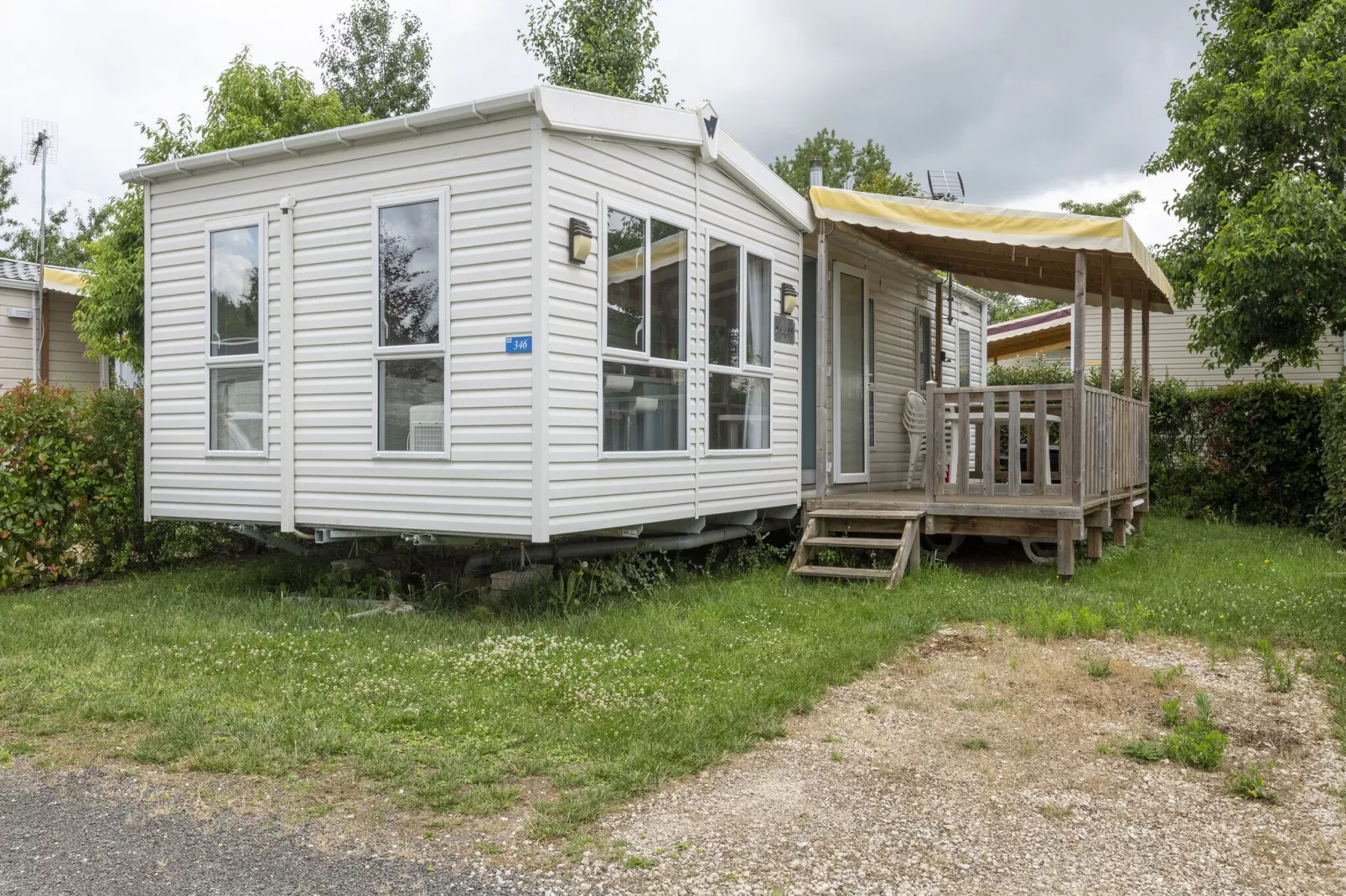 Mobilhome Excellence 6 personnes-Buitenkant zomer