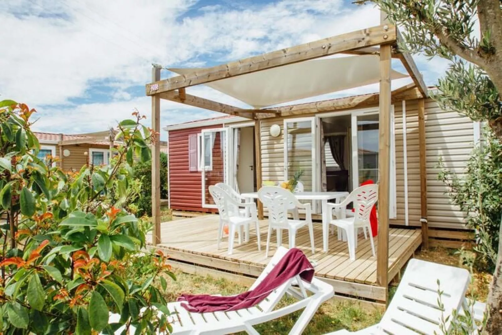 Caravanpark Mas des Lavandes Sérignan Mobilhome Classic-Terras