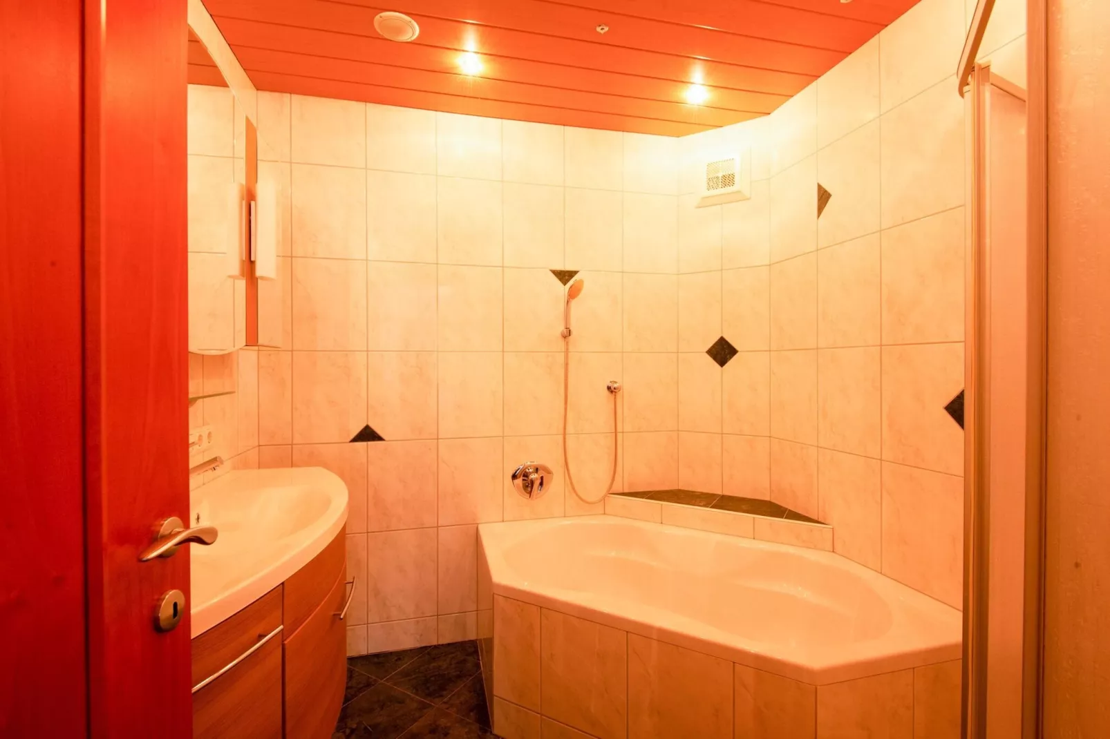 Haus Gruber-Badkamer