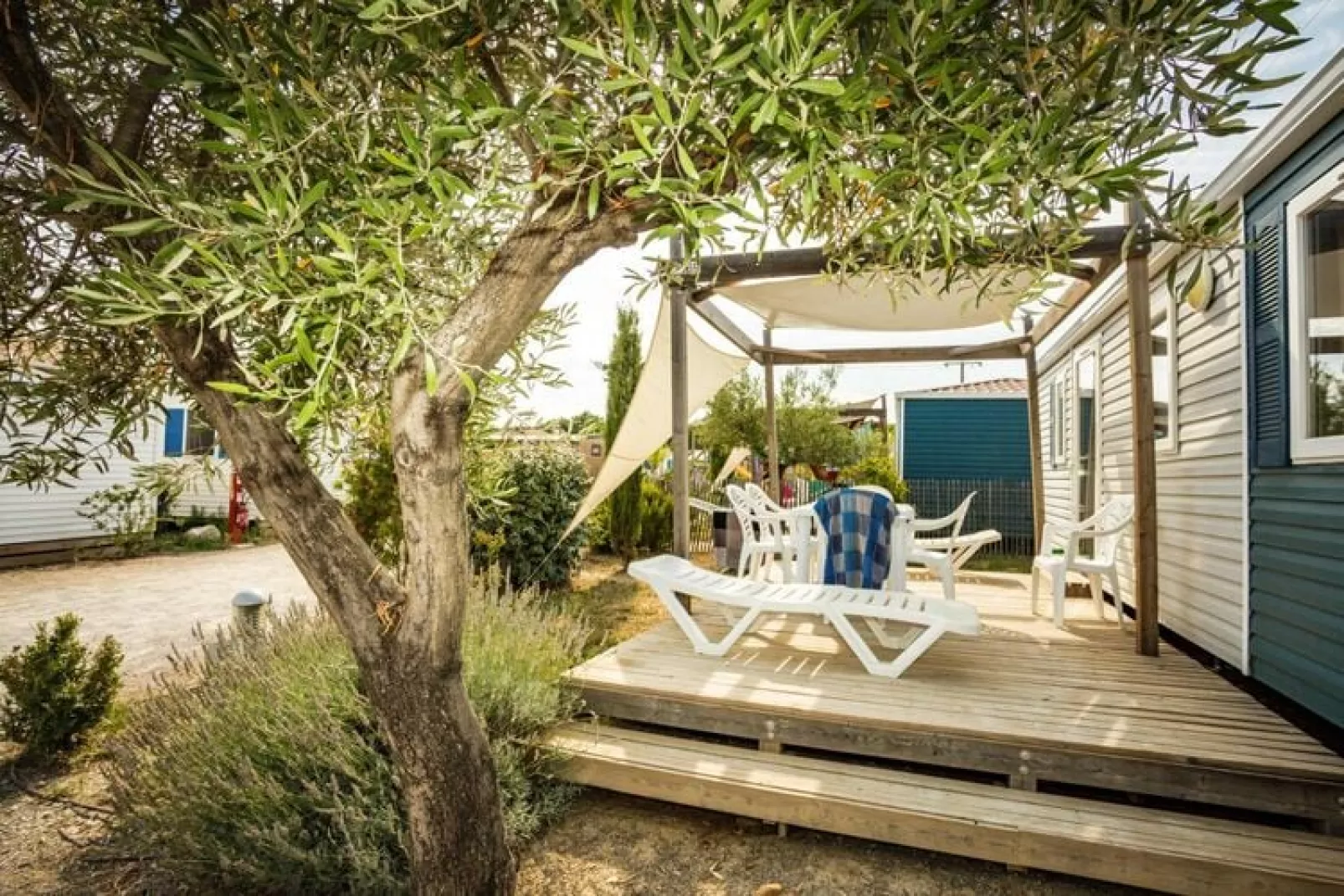 Caravanpark Mas des Lavandes Sérignan Mobilhome Classic-Terras