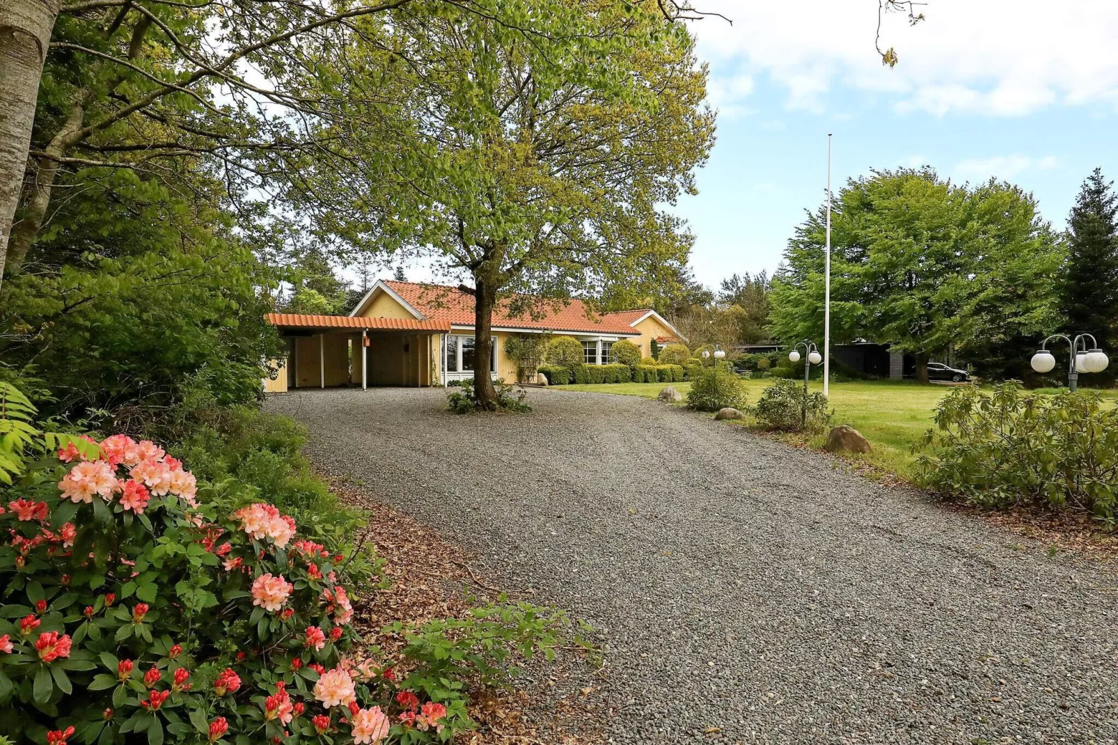 Unieke cottage in Skals met een parkachtige tuin-Buitenlucht