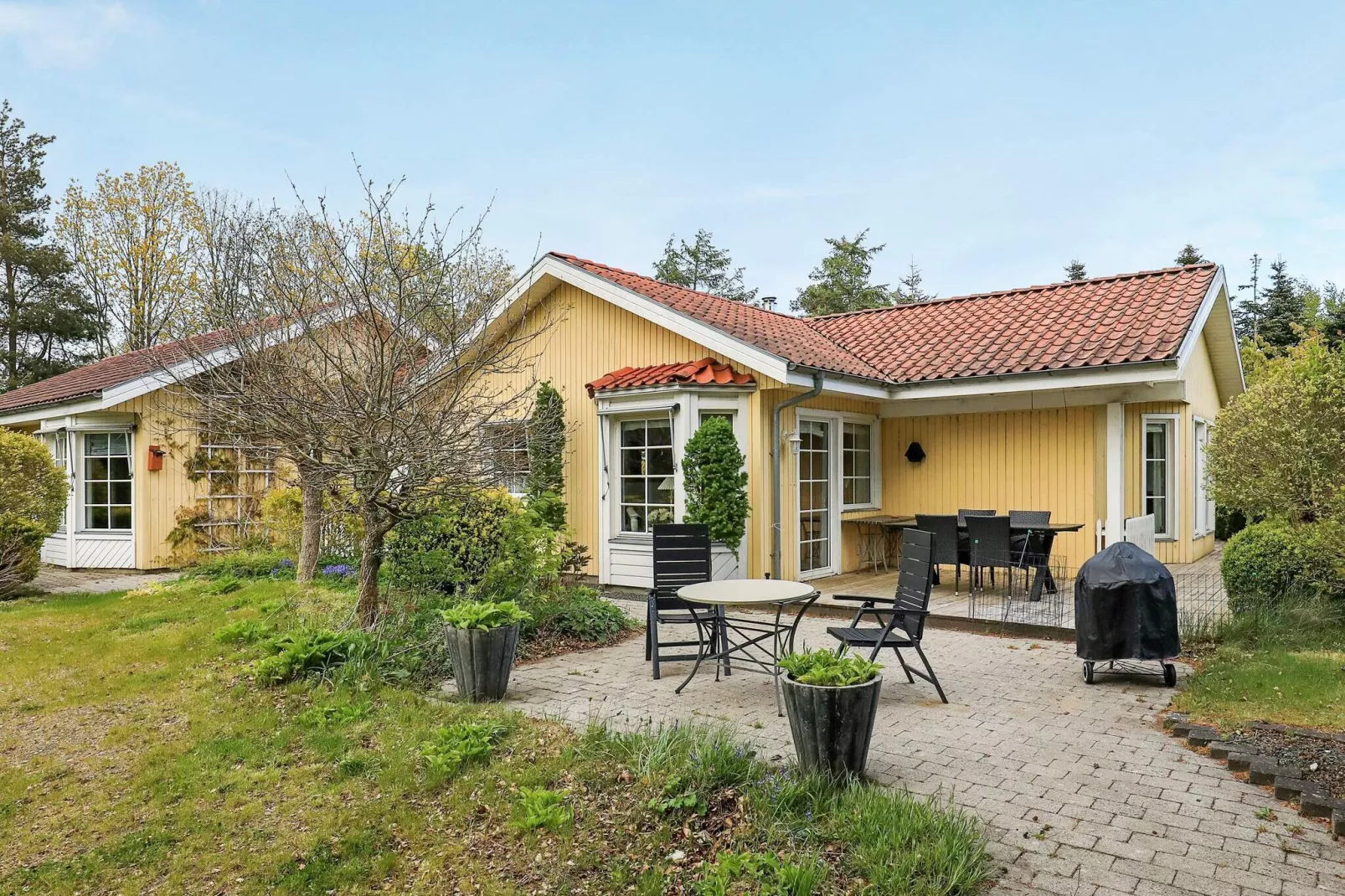 Unieke cottage in Skals met een parkachtige tuin-Buitenlucht