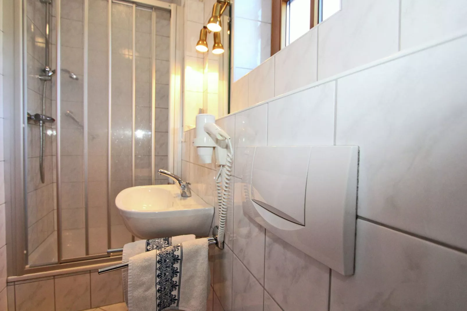 Apartment Villa Marianne-Badkamer
