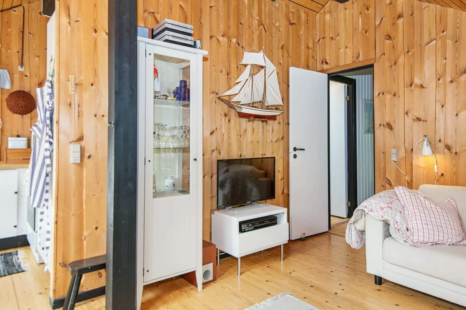 5 persoons vakantie huis in Glesborg-By Traum-Binnen