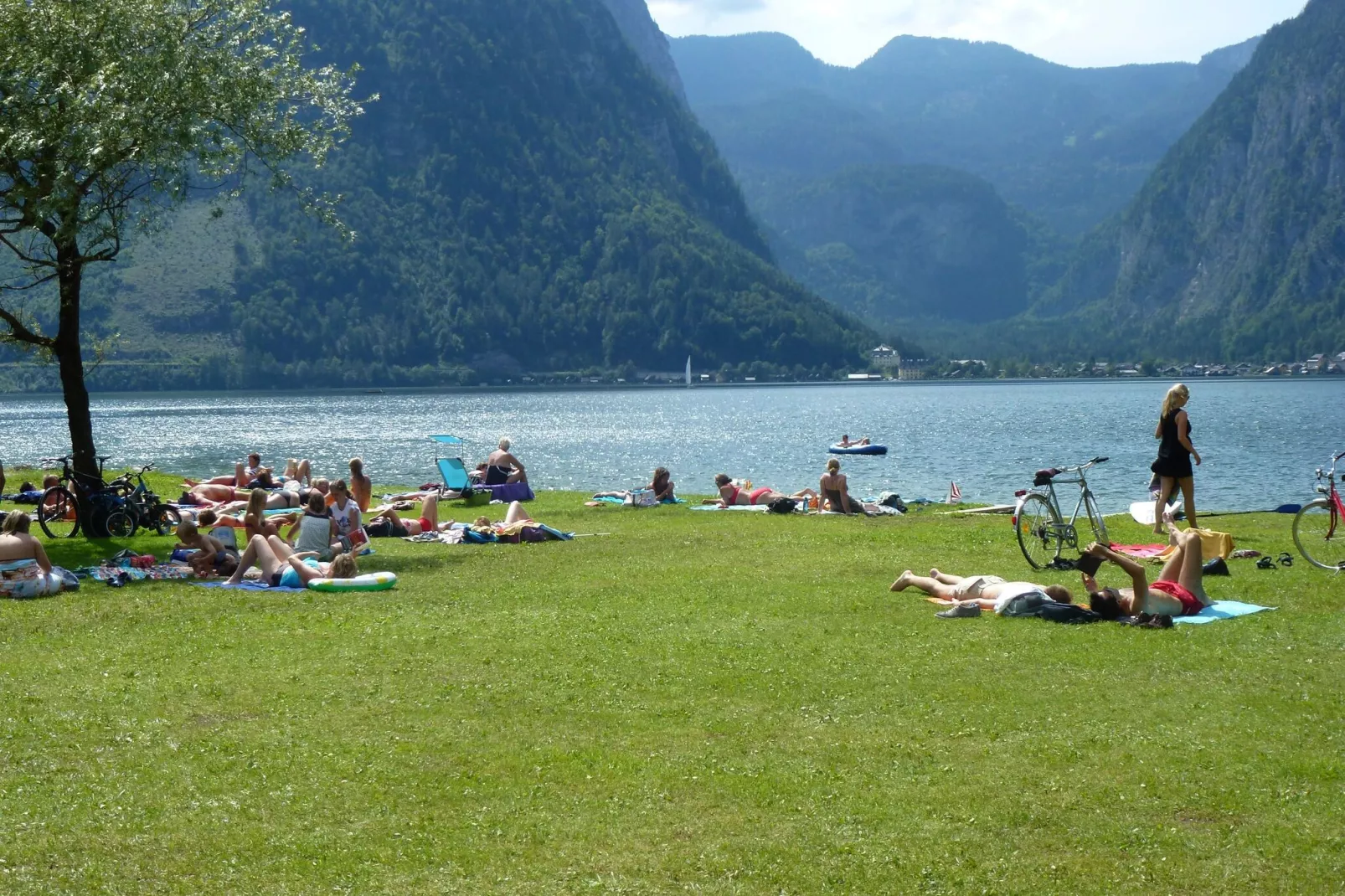 Ruim appartement in Obertraun met gedeeld zwembad-Parkfaciliteiten