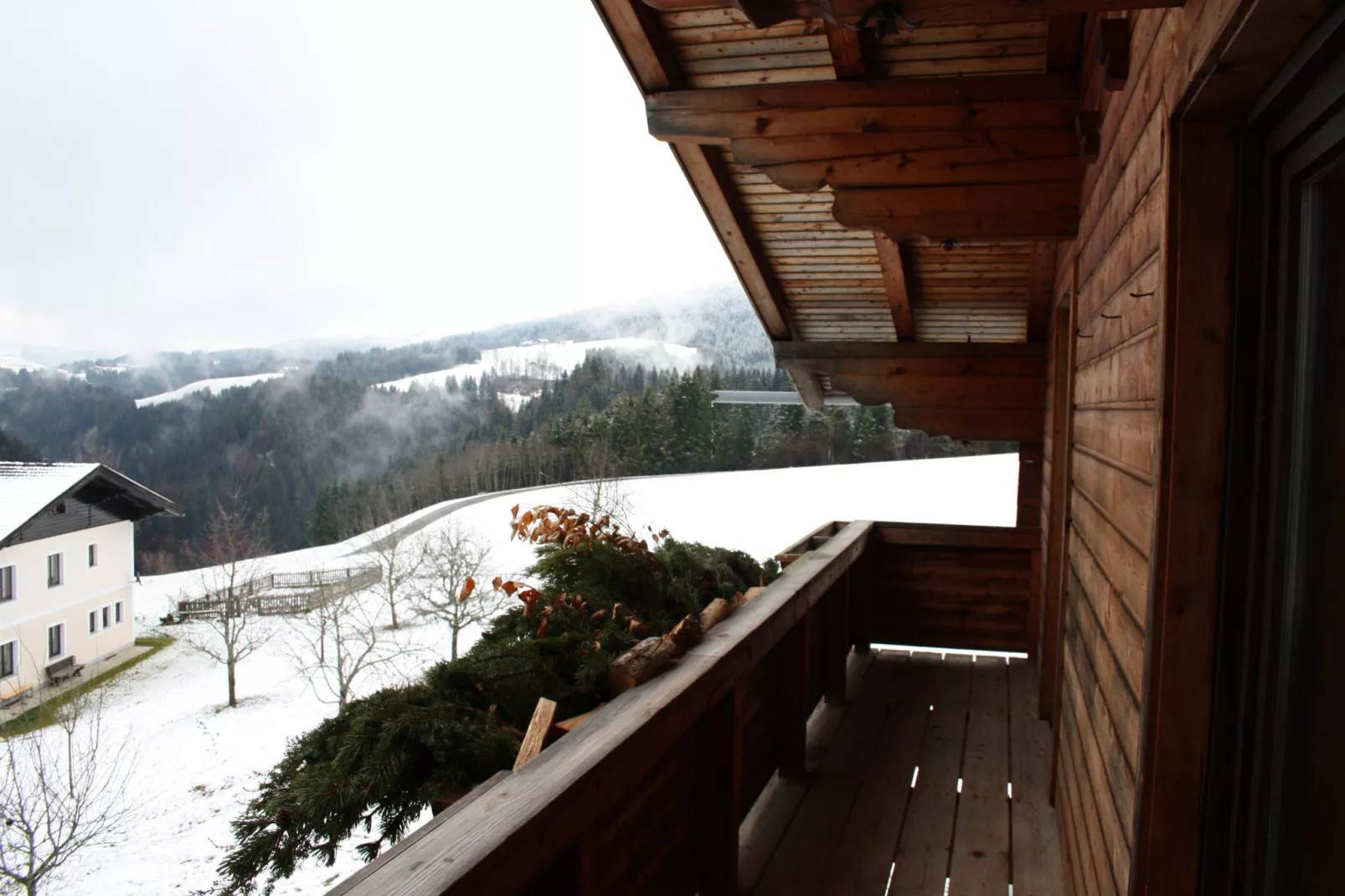 Haus Pehambauer-Terrasbalkon