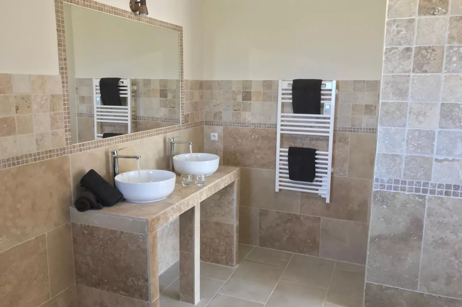 Villa Athos 14p-Badkamer