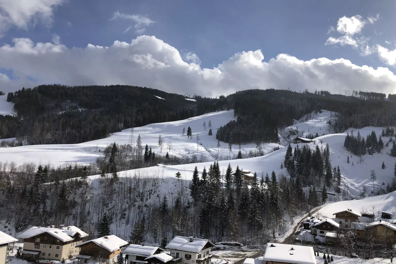 Apartment An der Piste 3/Alpendorf-Uitzicht winter