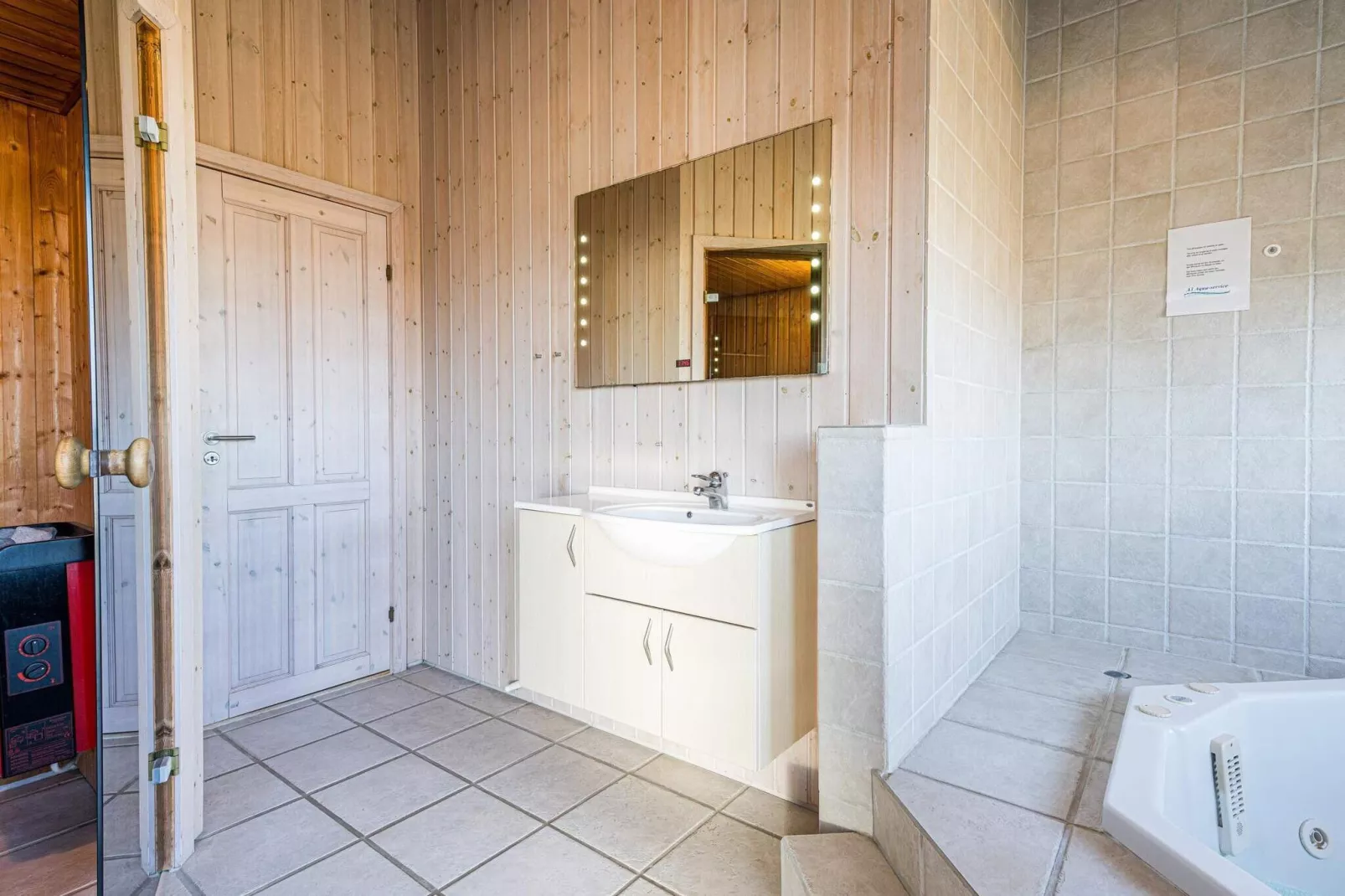 Kustsereniteit in Aâ€¦rgab-By Traum-Sauna
