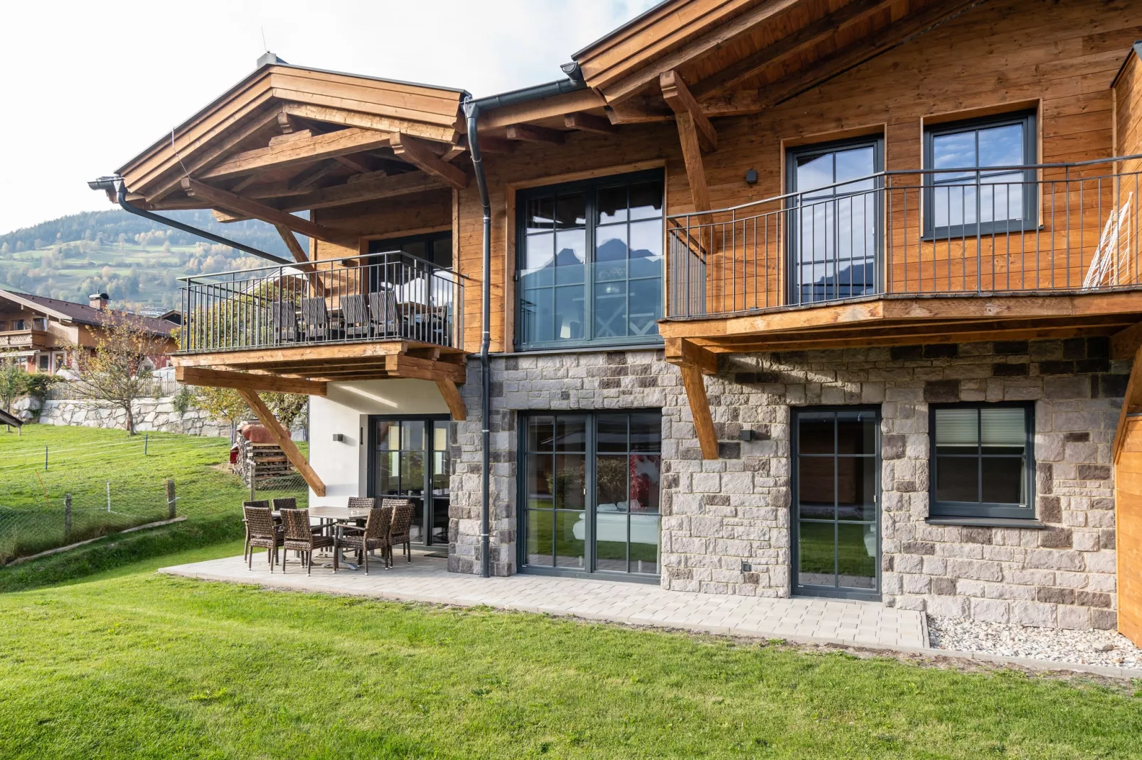 Luxury Tauern Suite Walchen Kaprun 5-Buitenkant zomer