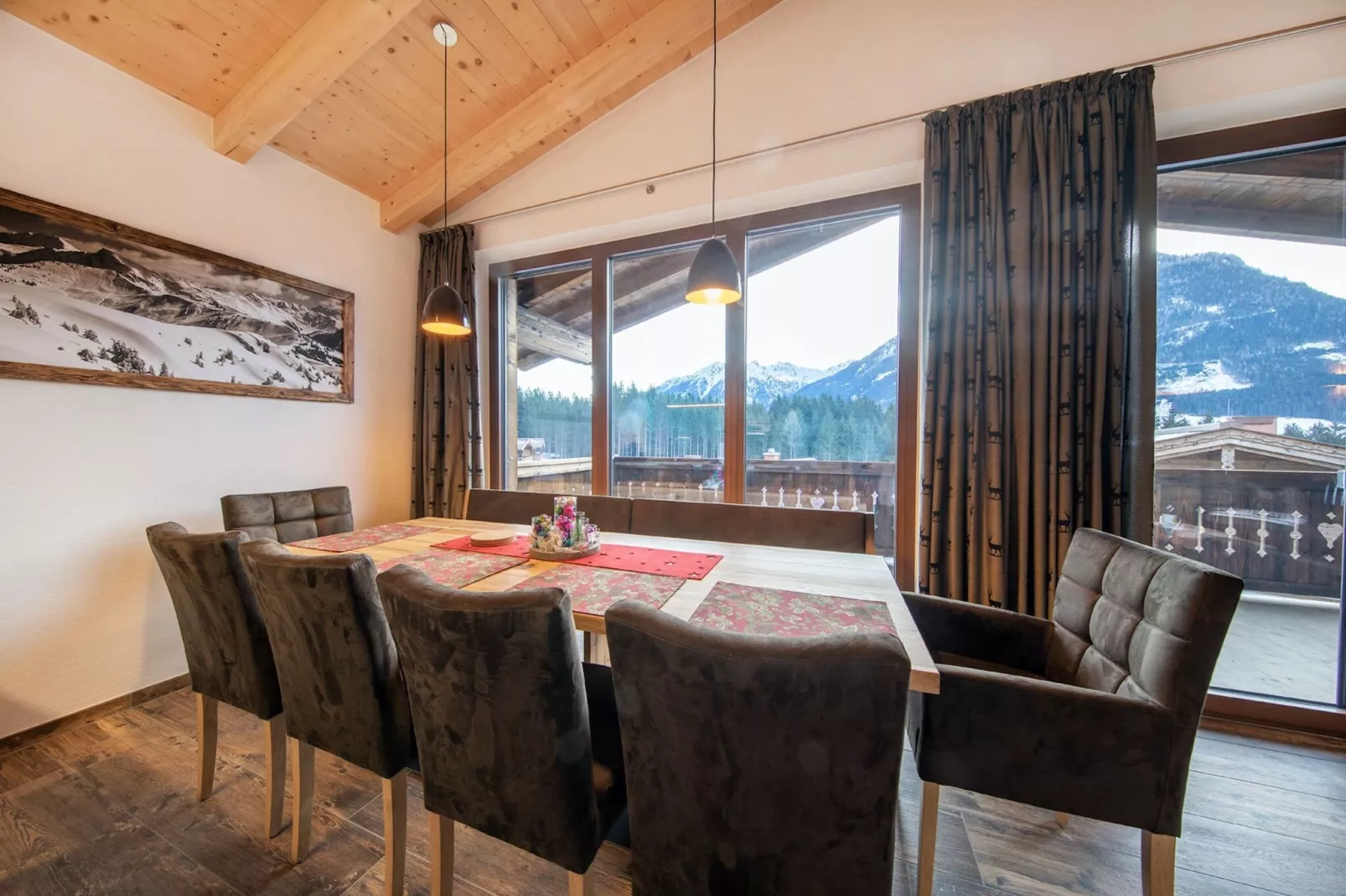 Rossberg Hohe Tauern Chalets 6 Sauna-Woonkamer