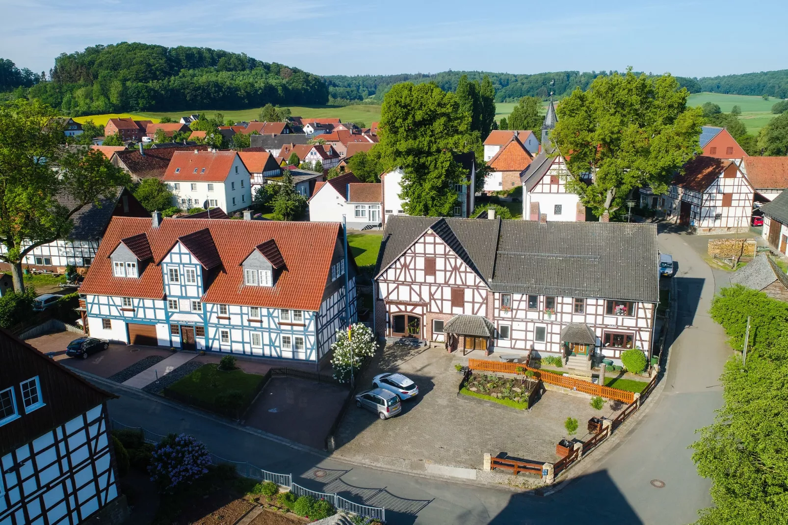 Ober-Waroldern-Buitenkant zomer