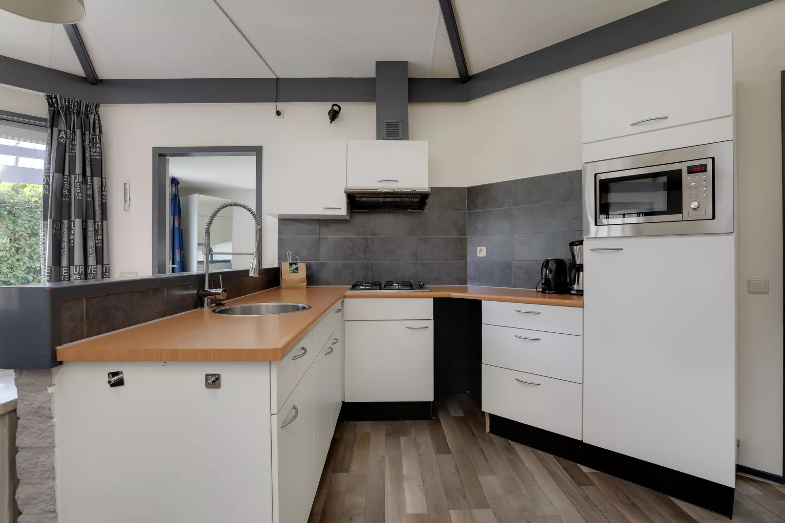 Bungalowpark het Verscholen Dorp 3-Keuken