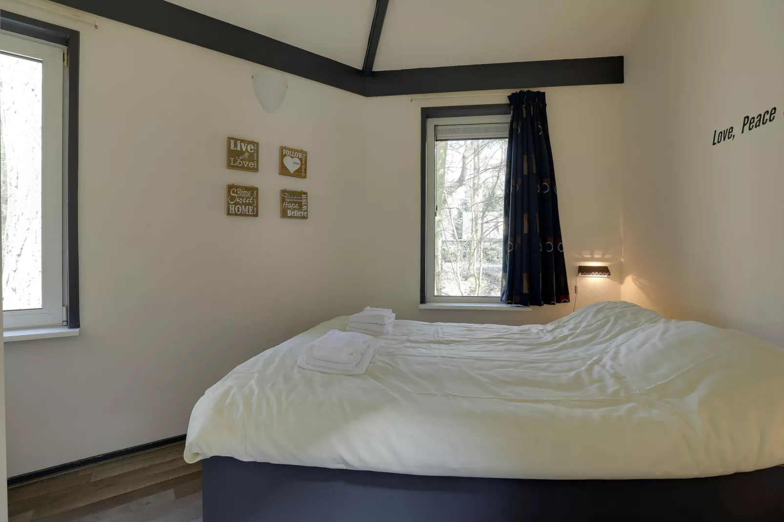 Bungalowpark het Verscholen Dorp 3-Slaapkamer