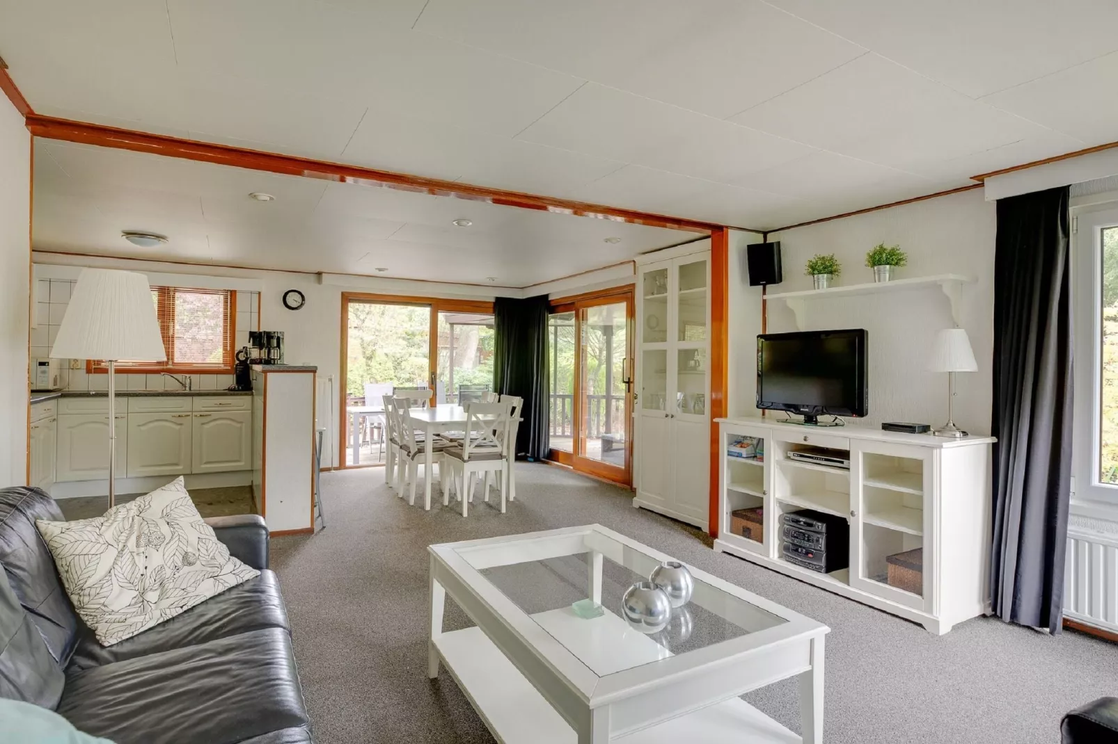 Bungalowpark het Verscholen Dorp 4-Woonkamer