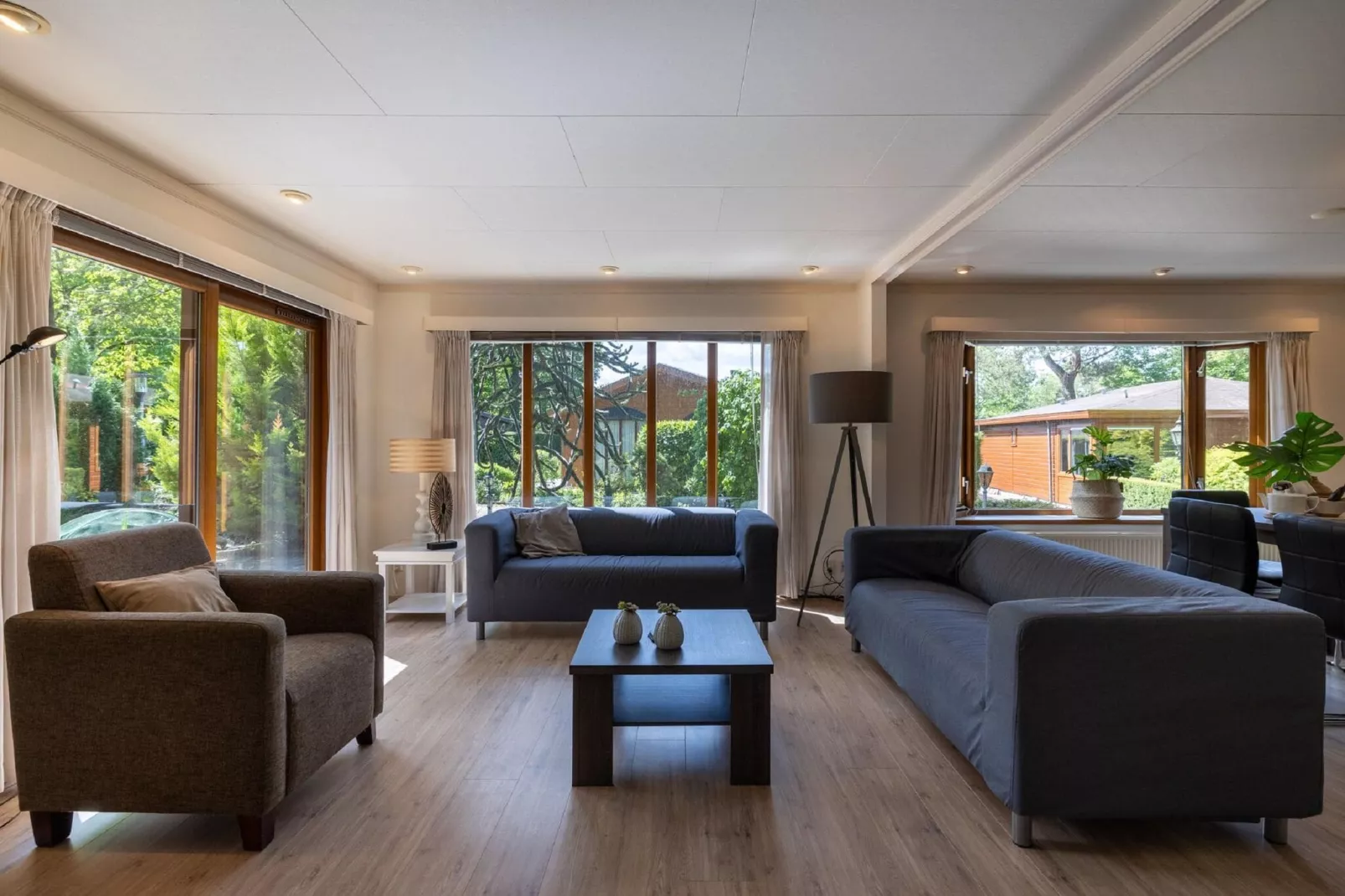 Bungalowpark het Verscholen Dorp 4-Woonkamer