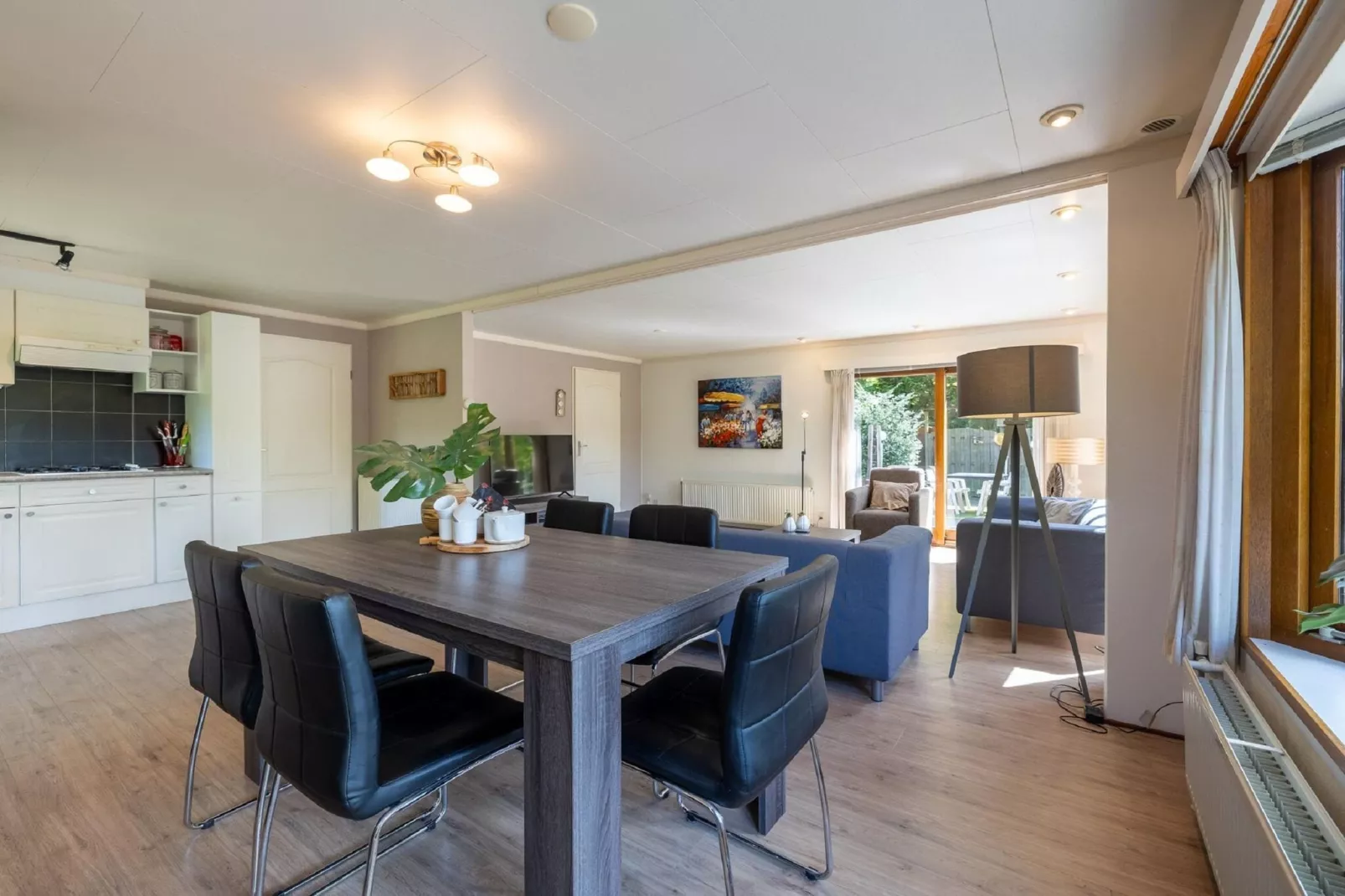 Bungalowpark het Verscholen Dorp 4-Woonkamer