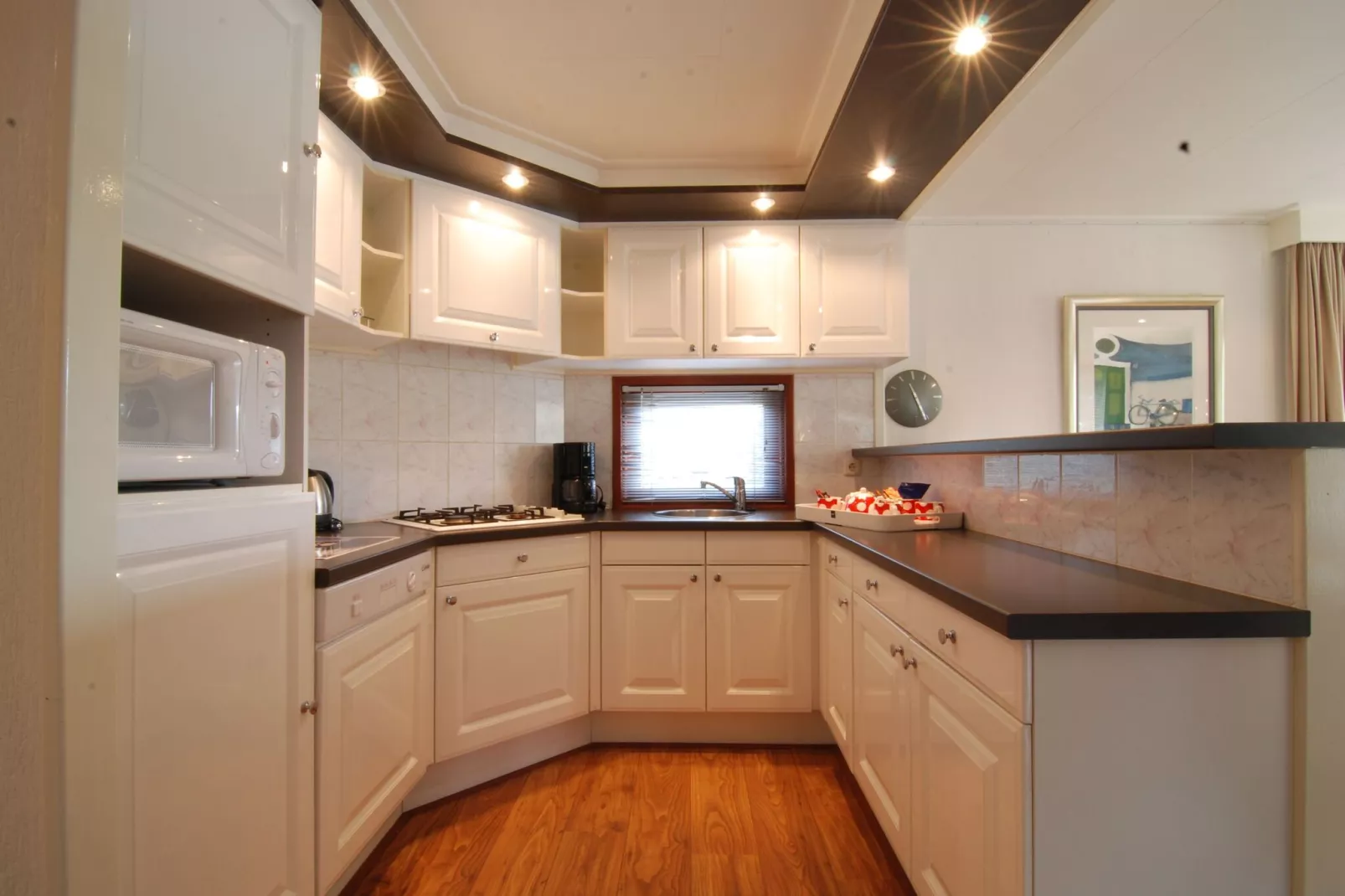 Bungalowpark het Verscholen Dorp 4-Keuken