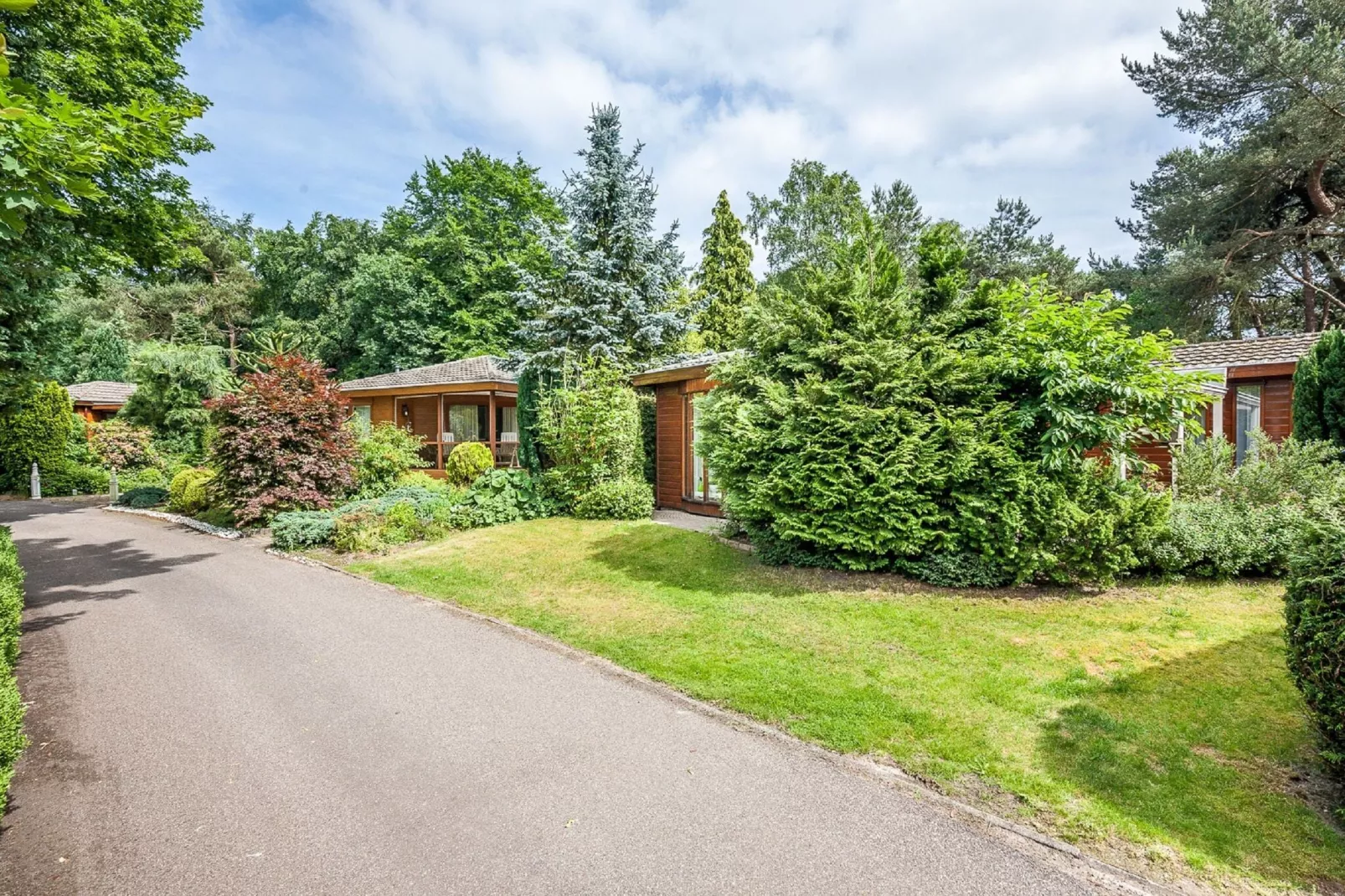 Bungalowpark het Verscholen Dorp 4-Parkfaciliteiten