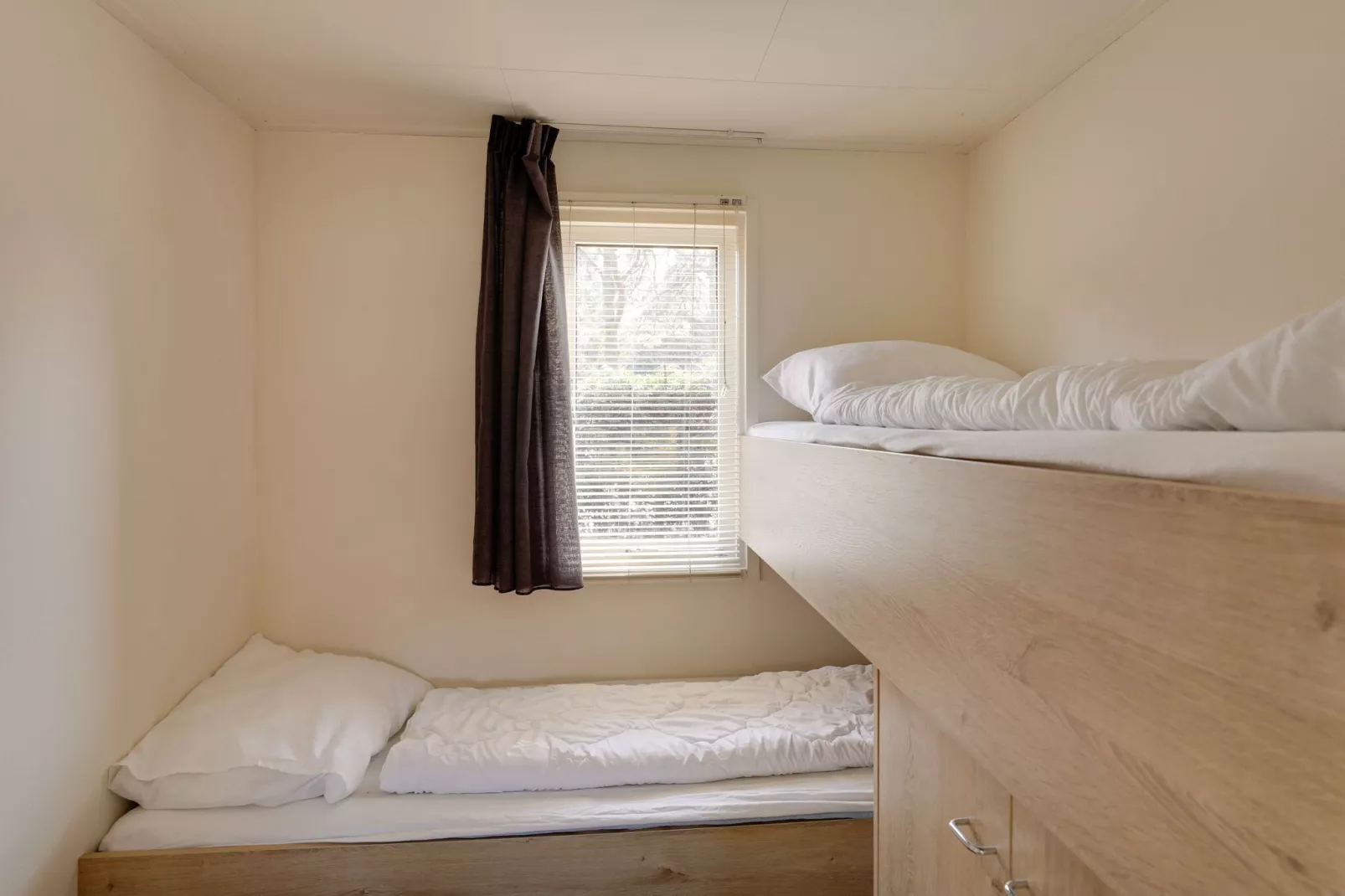 Bungalowpark het Verscholen Dorp 5-Slaapkamer