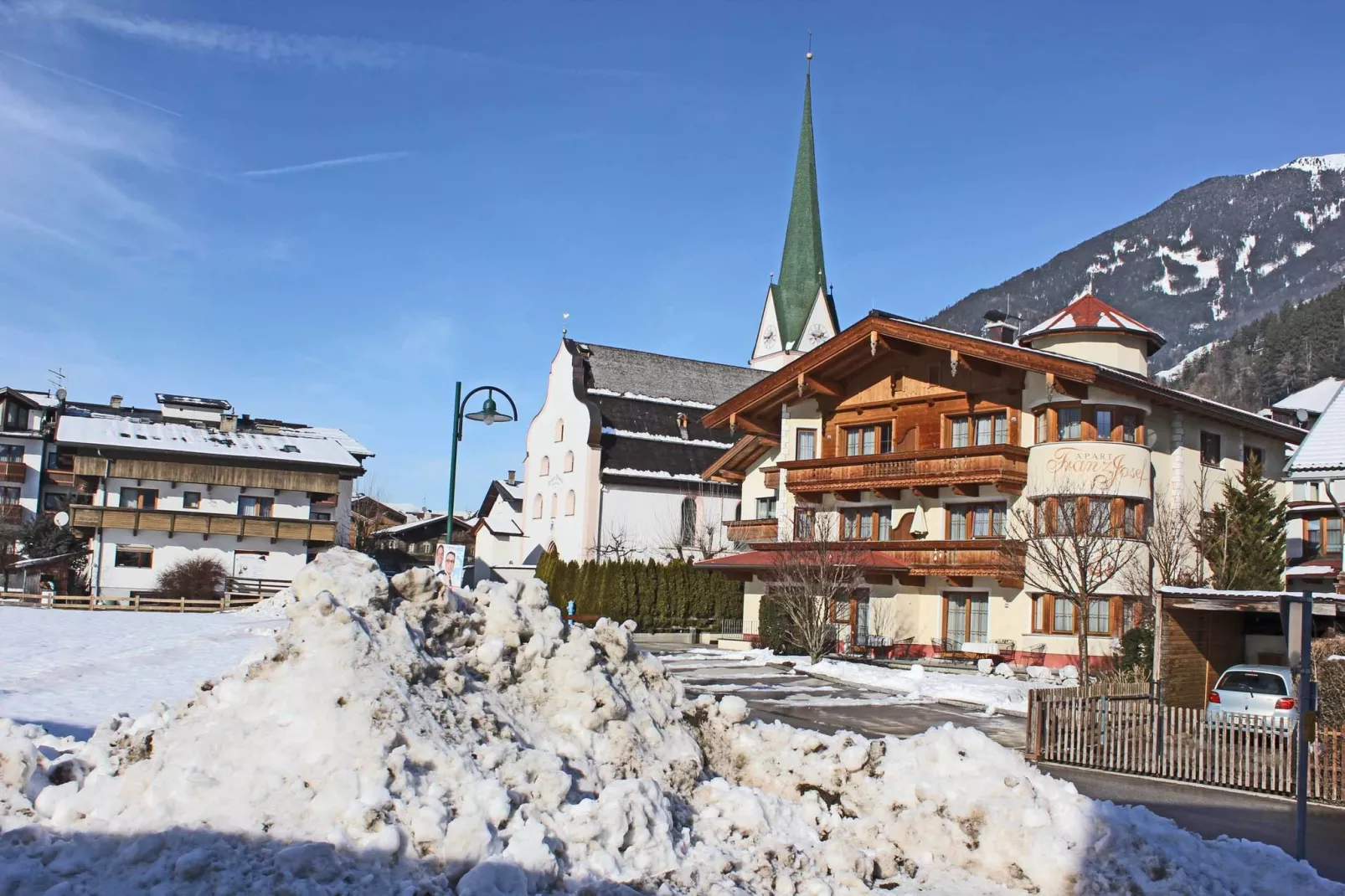 Apart Franz Josef - ganzes Haus-Exterieur winter