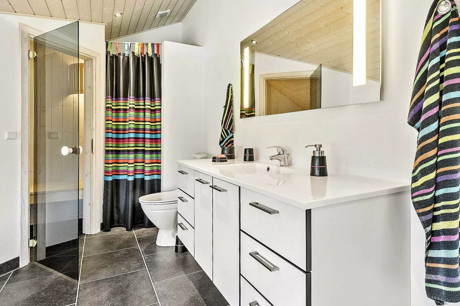 Luxe toevluchtsoord in oster Hurup-By Traum-Binnen