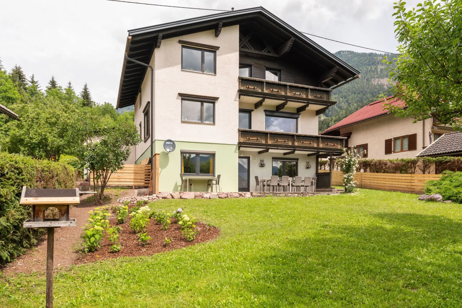 Haus Sonnenstrahl-Buitenkant zomer