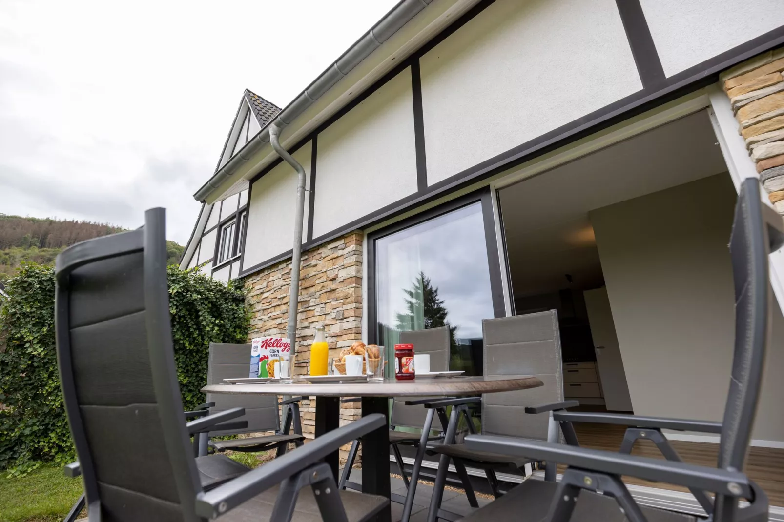 Resort Eifeler Tor 8-Terrasbalkon