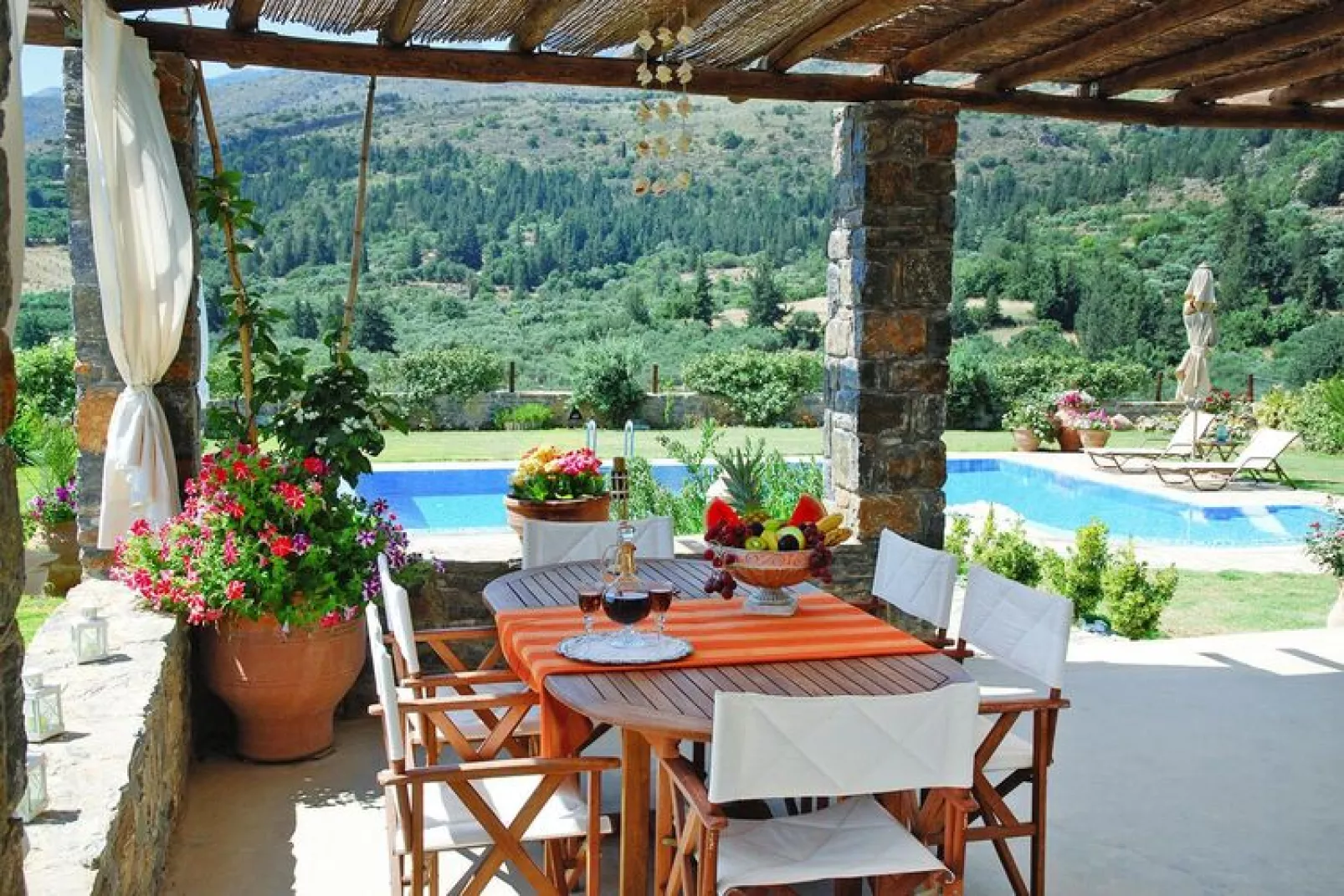 Holiday home, Pemonia--Terras