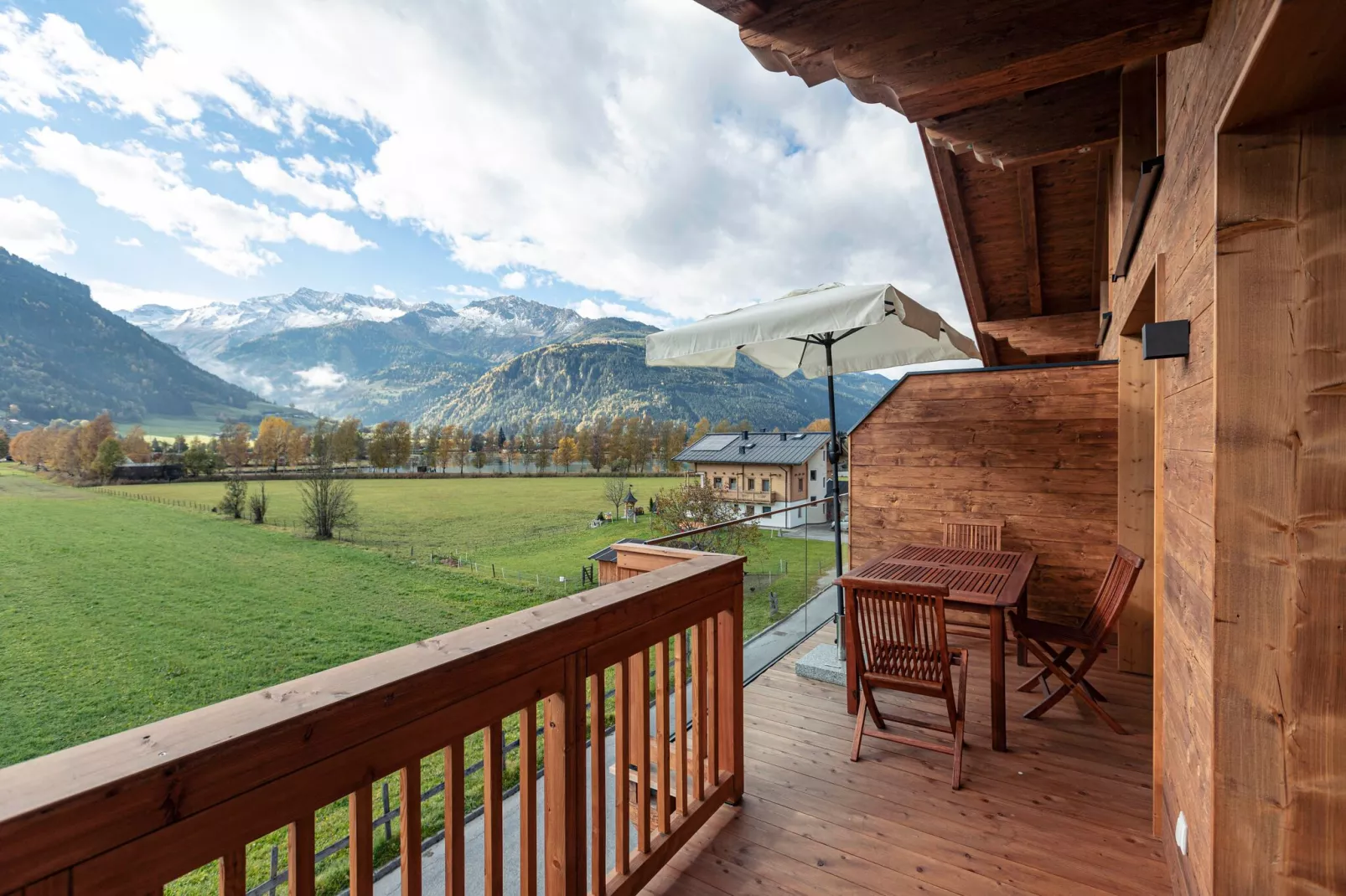 Tauernlodges Uttendorf 1A-Terrasbalkon