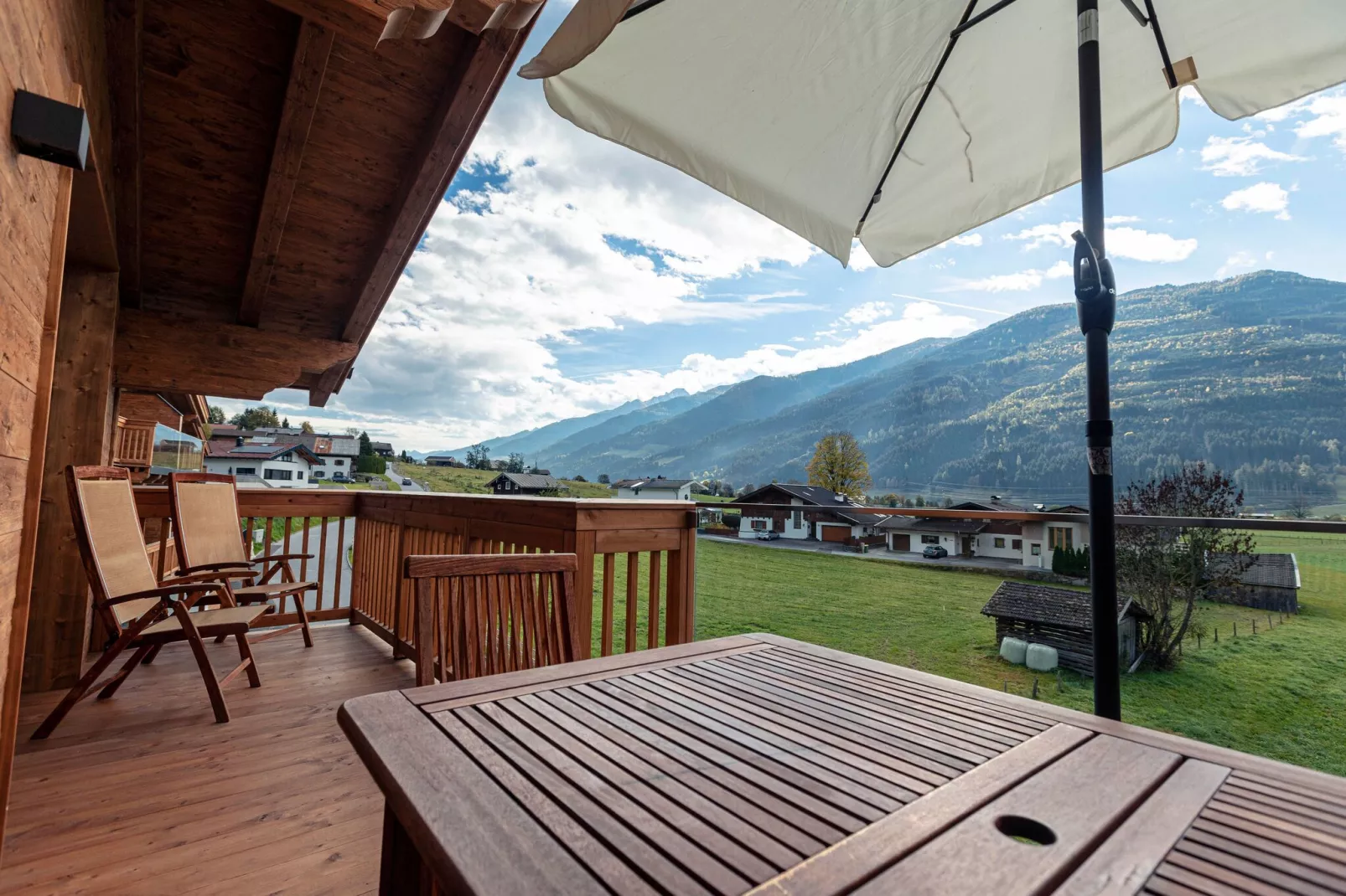Tauernlodges Uttendorf 1A-Terrasbalkon
