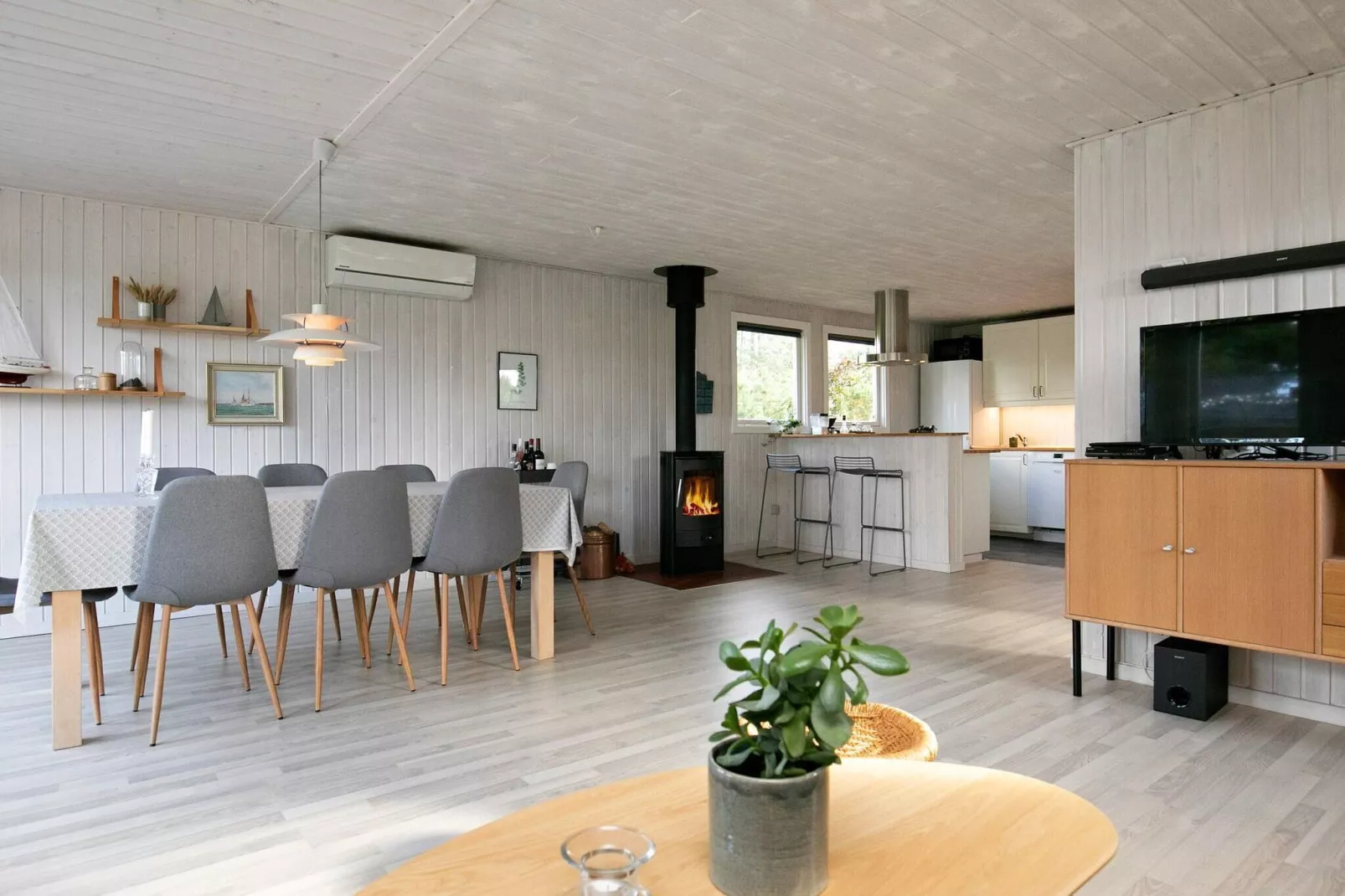 Lichte huisje bij de Lagune-By Traum-Binnen