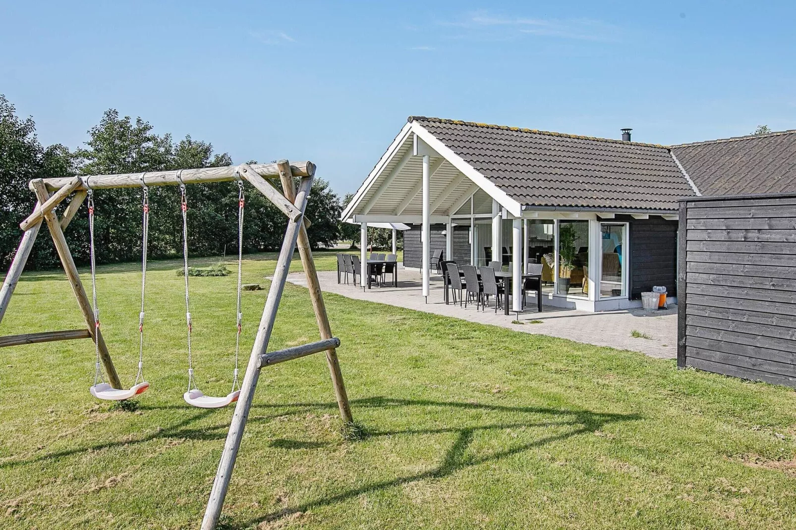 14 persoons vakantie huis in Idestrup