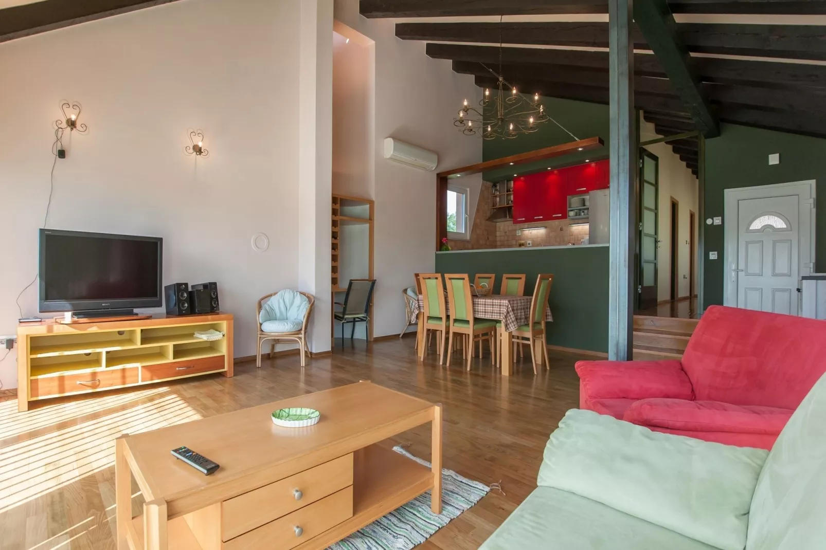 Holiday home Zaton-Woonkamer