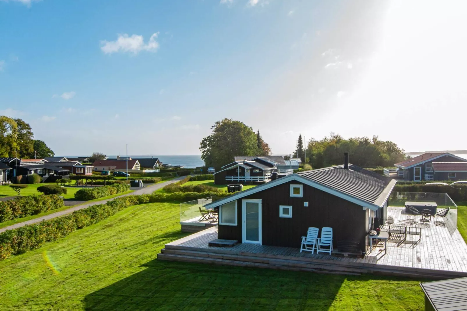 Modern vakantiehuis met sauna in Juelsminde-Waterzicht