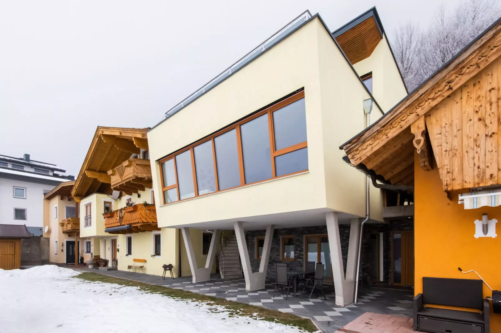 Vakantiehuis vlakbij Kaprun, in Zell am See-Exterieur winter