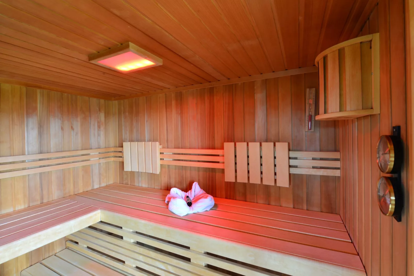 Uniek vakantiehuis in Viechtach met sauna-Wellness