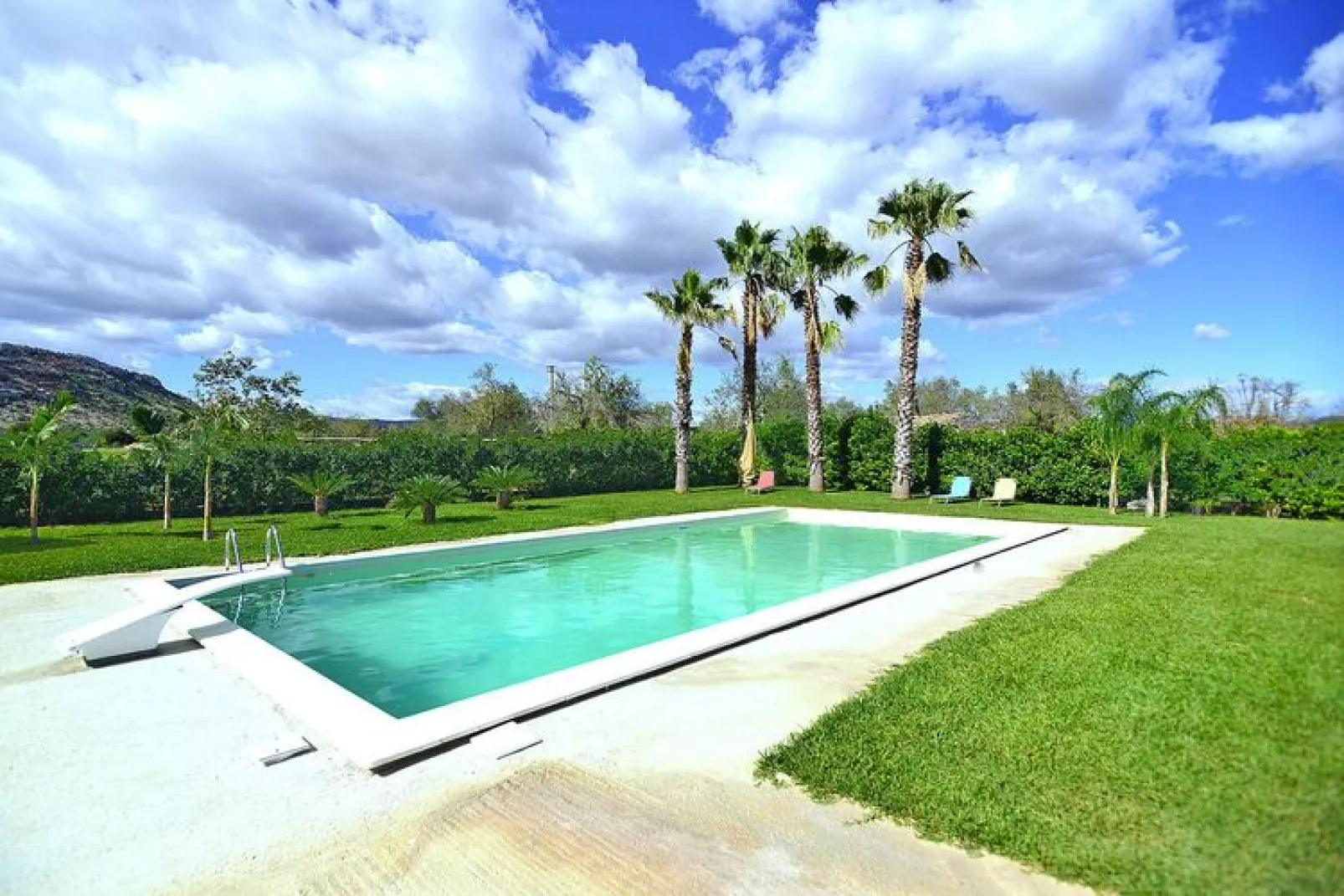 Holiday home Floridia-Villa Monasteri mit Privatpool und privater Tennisplatz-Zwembad