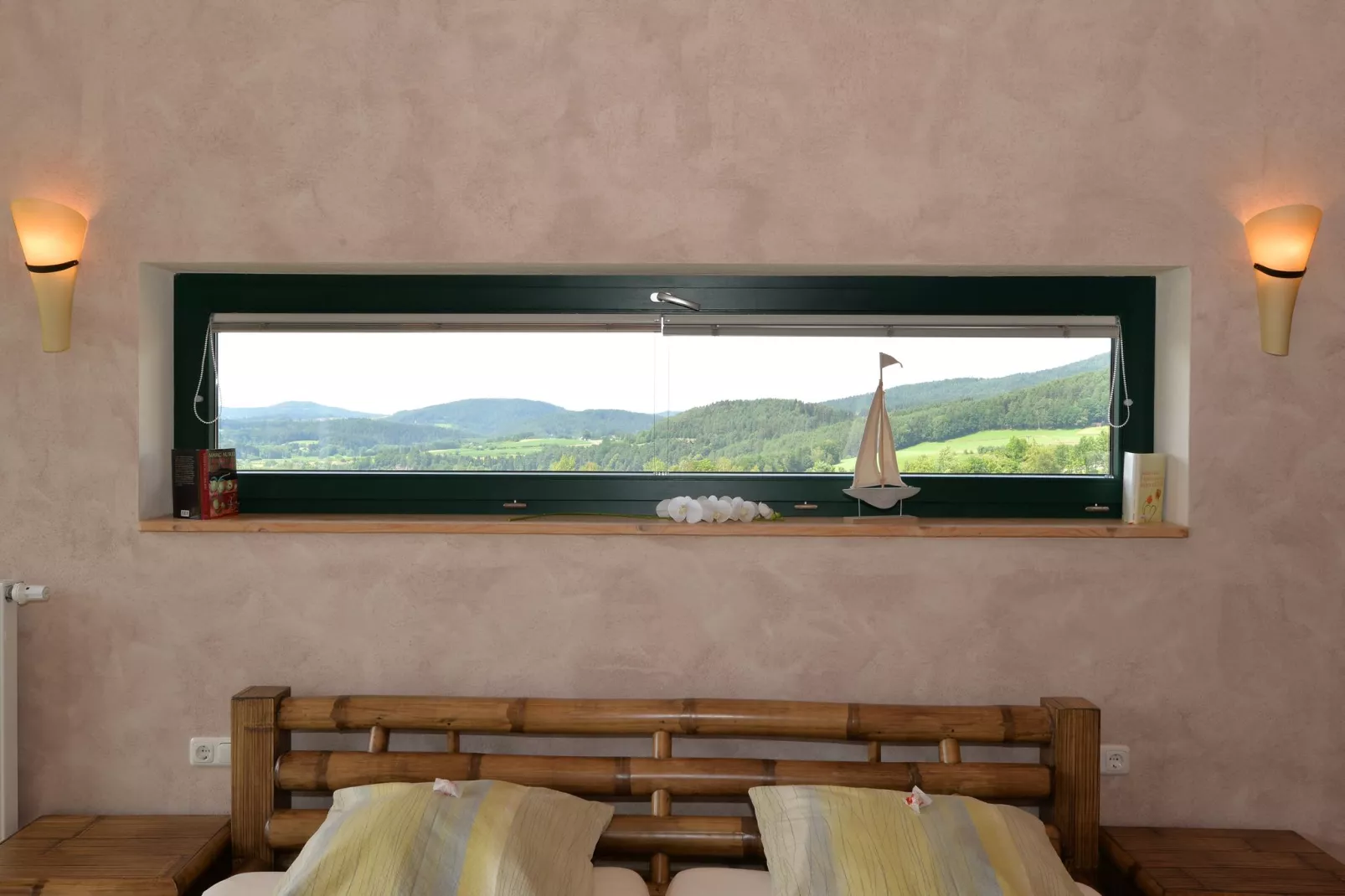 Uniek vakantiehuis in Viechtach met sauna-Uitzicht zomer