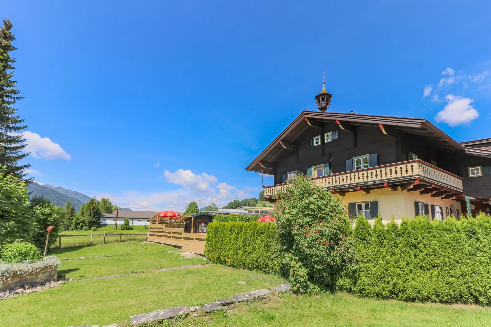Chalet Mittersill A-Buitenkant zomer