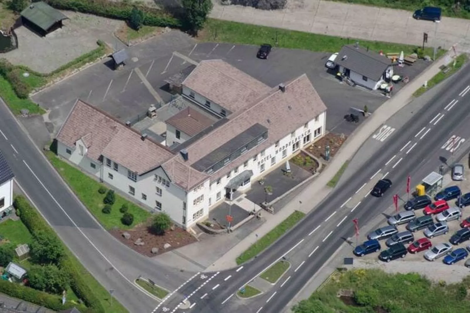 Groepshuis Eifel-Buitenkant zomer