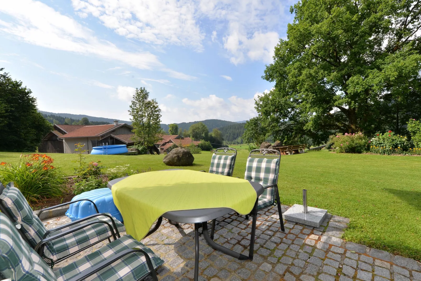 Bayerischer Wald-Tuinen zomer