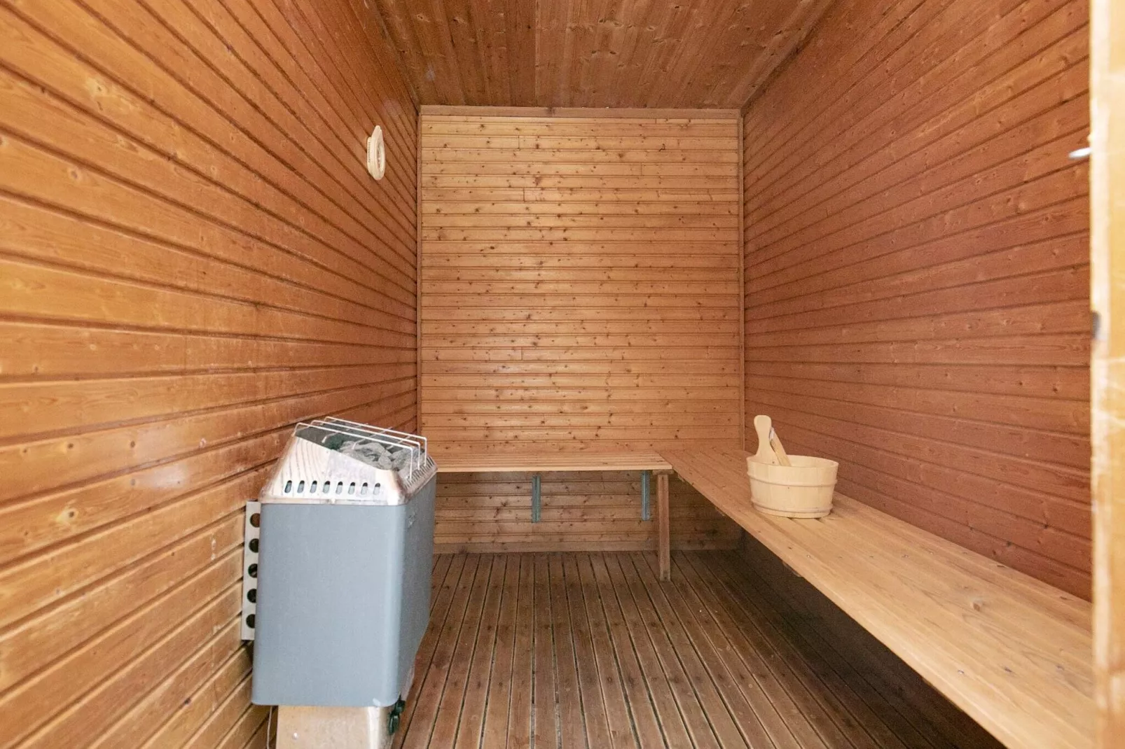 15 persoons vakantie huis in Hals-Sauna