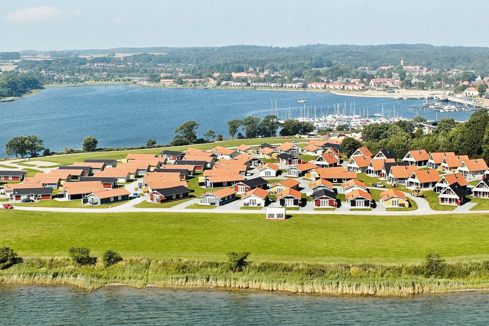 Flat w/view,main building