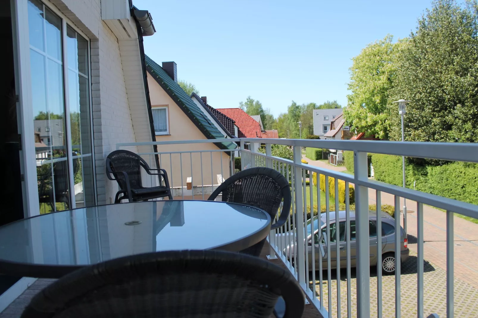 Arko 5 strandnah mit Balkon-Uitzicht zomer