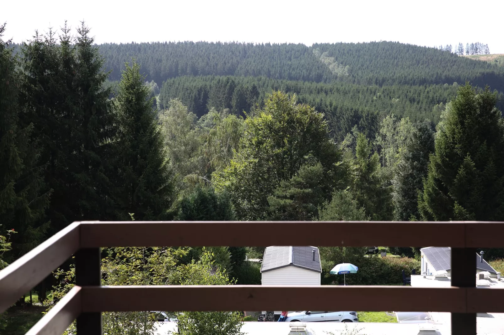 Camping Petite Suisse 5-Uitzicht zomer